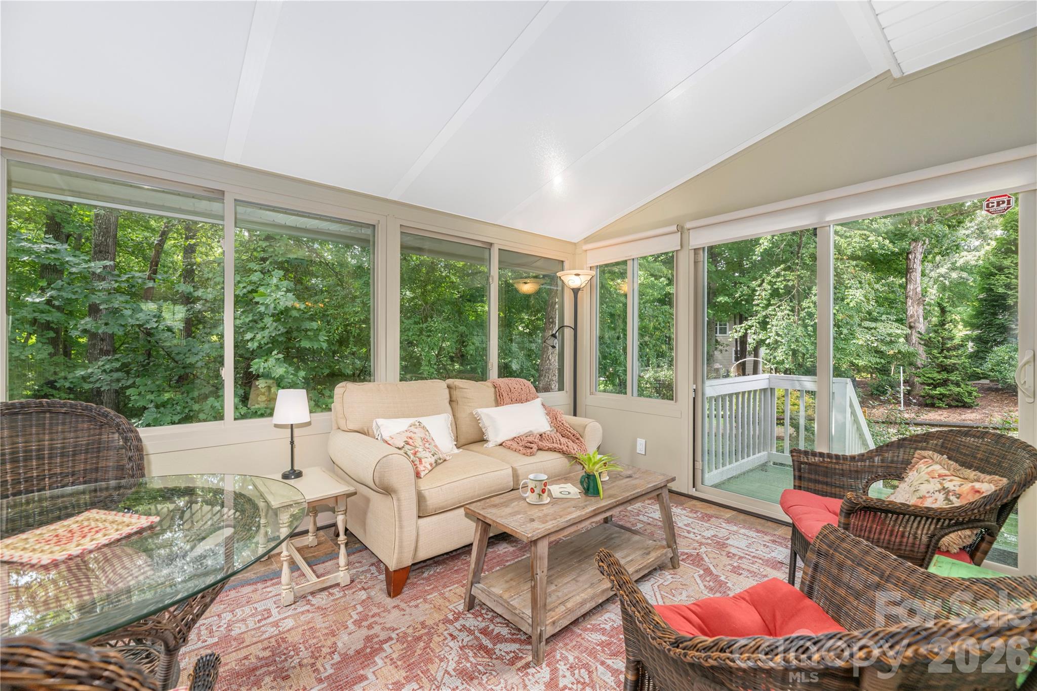 308 Fennel Dun Circle Property Photo 13
