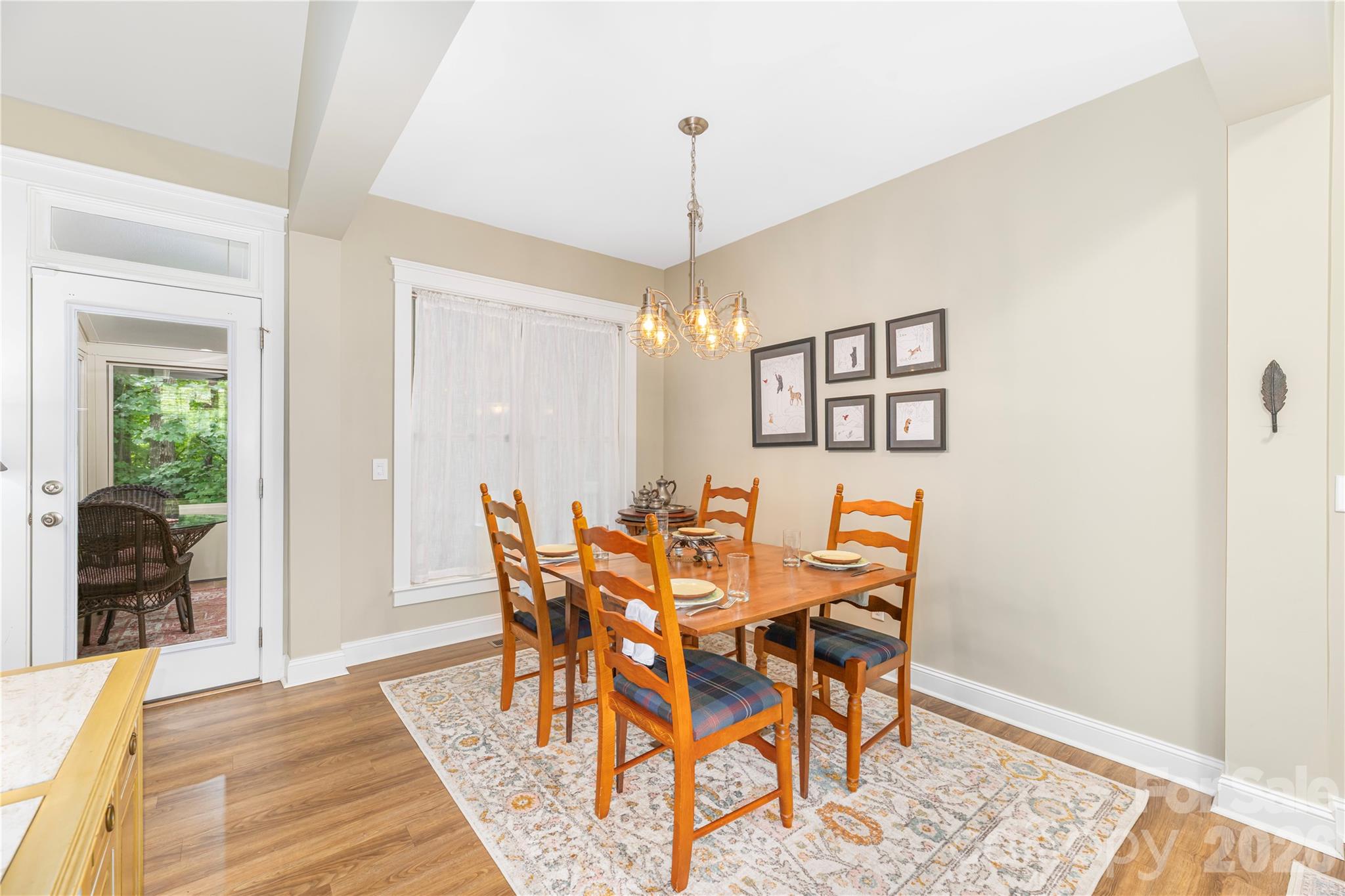 308 Fennel Dun Circle Property Photo 14