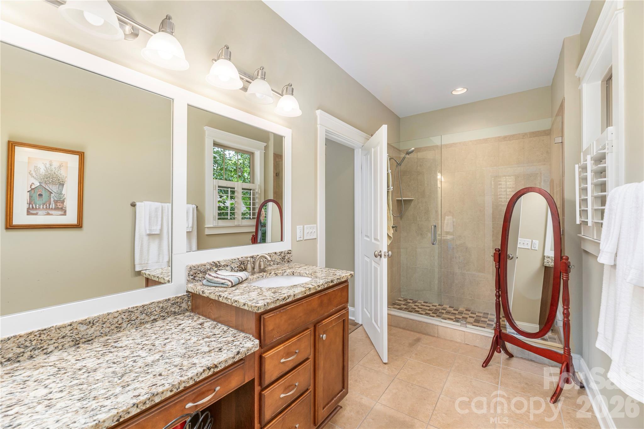308 Fennel Dun Circle Property Photo 17