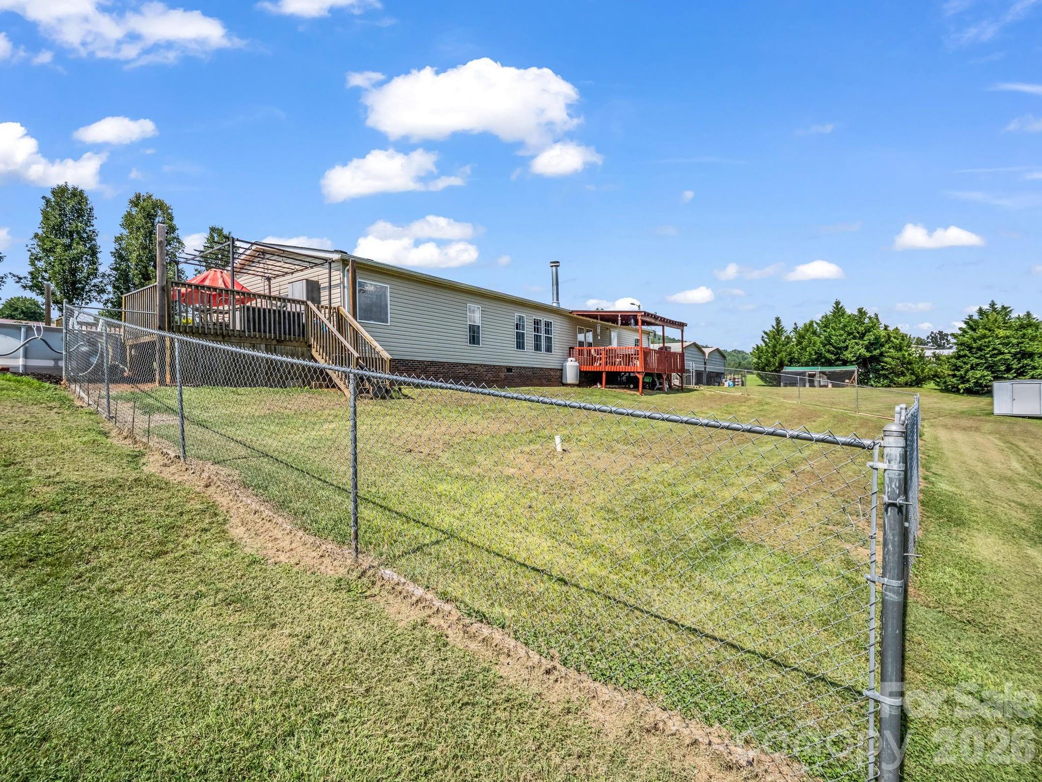 310 Brooks Road Extension Property Photo 40