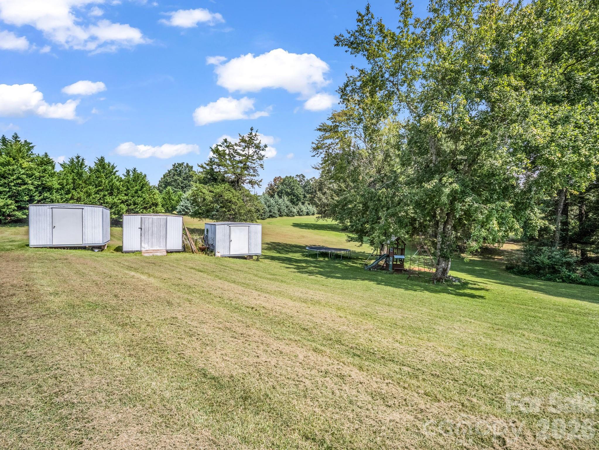 310 Brooks Road Extension Property Photo 43