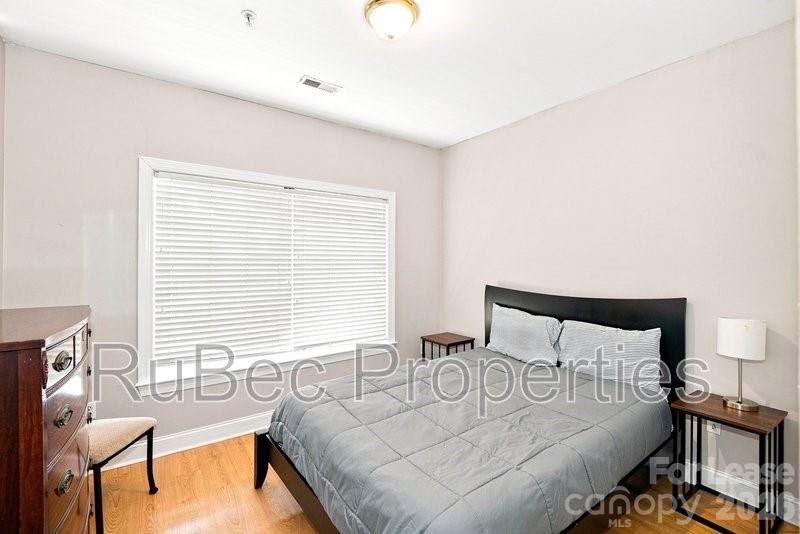 21136 Kimbrough Lane Property Photo 4
