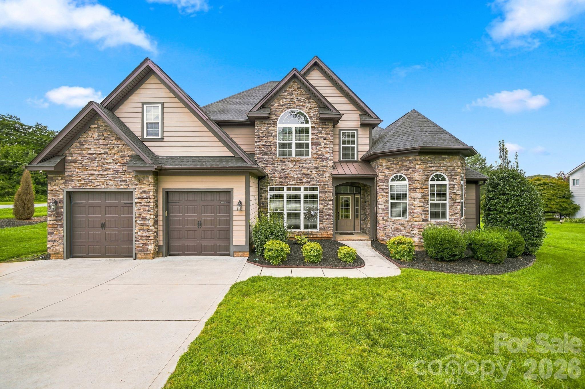 103 Webbed Foot Road Property Photo 1