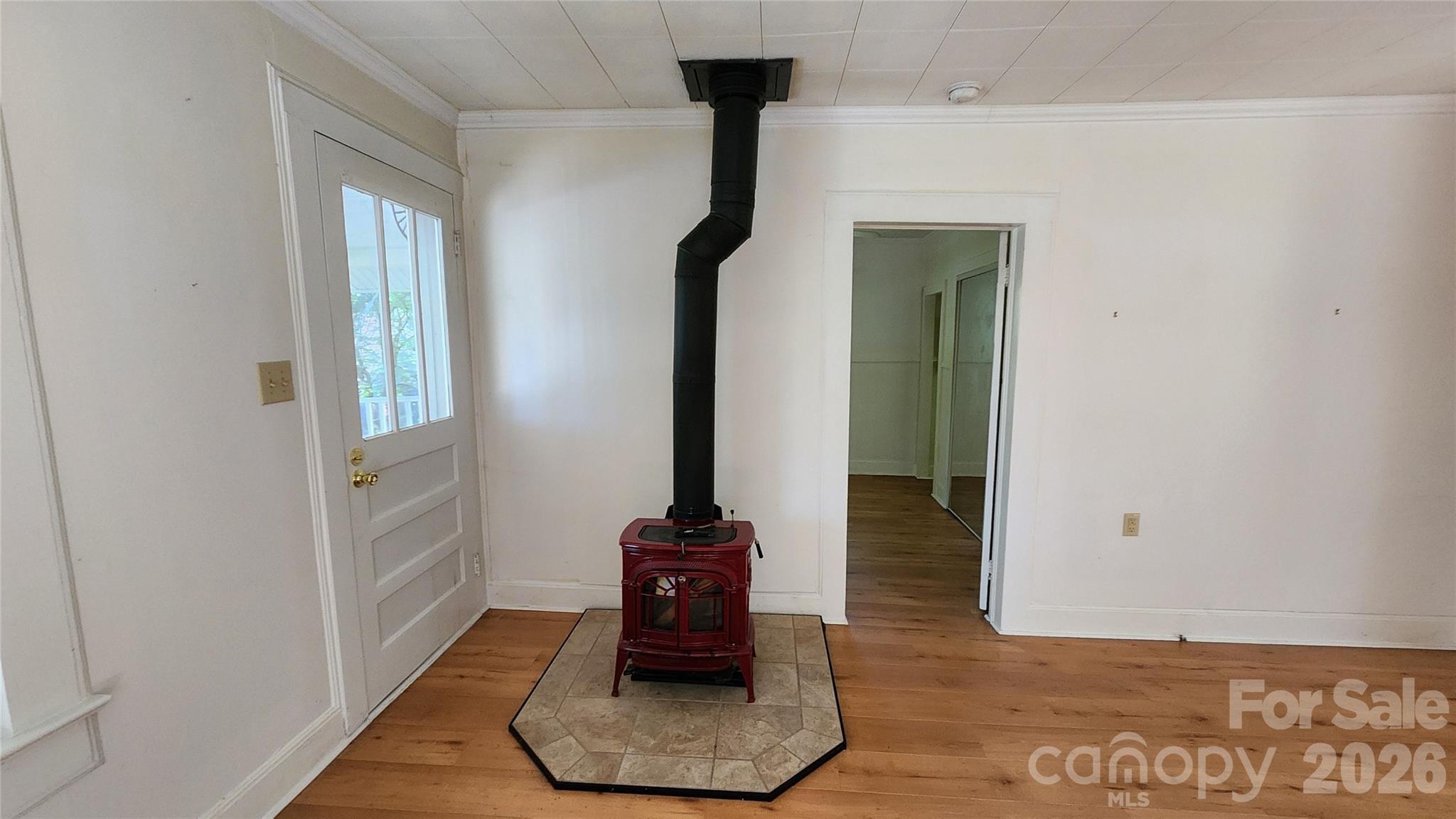 844 Connahetta Street Property Photo 12