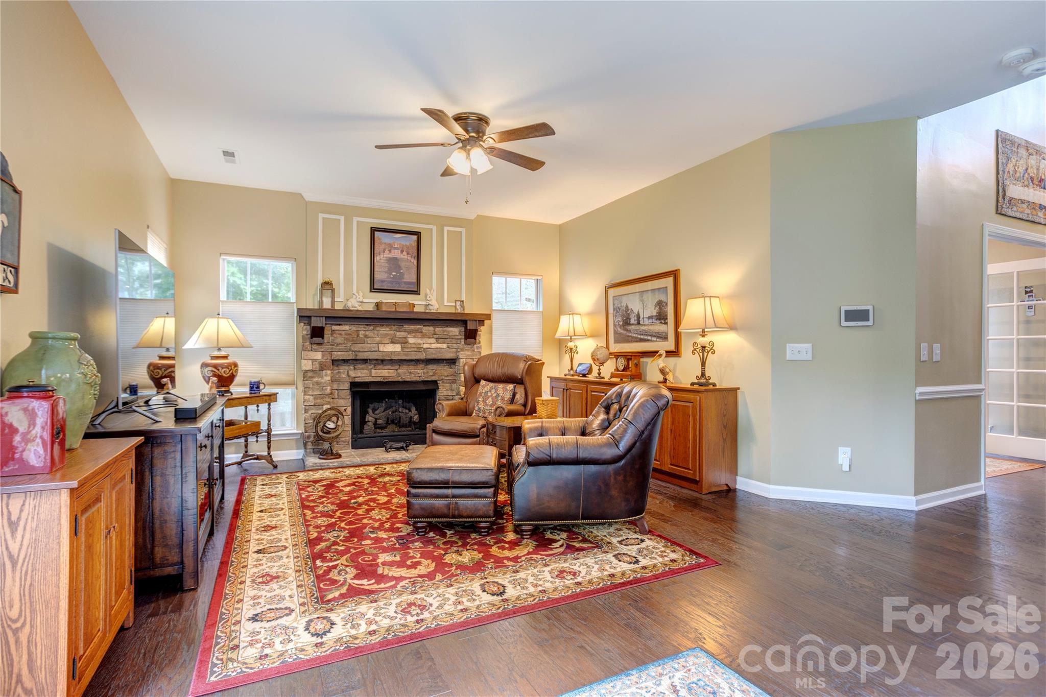 1428 Lockhart Place Property Photo 4