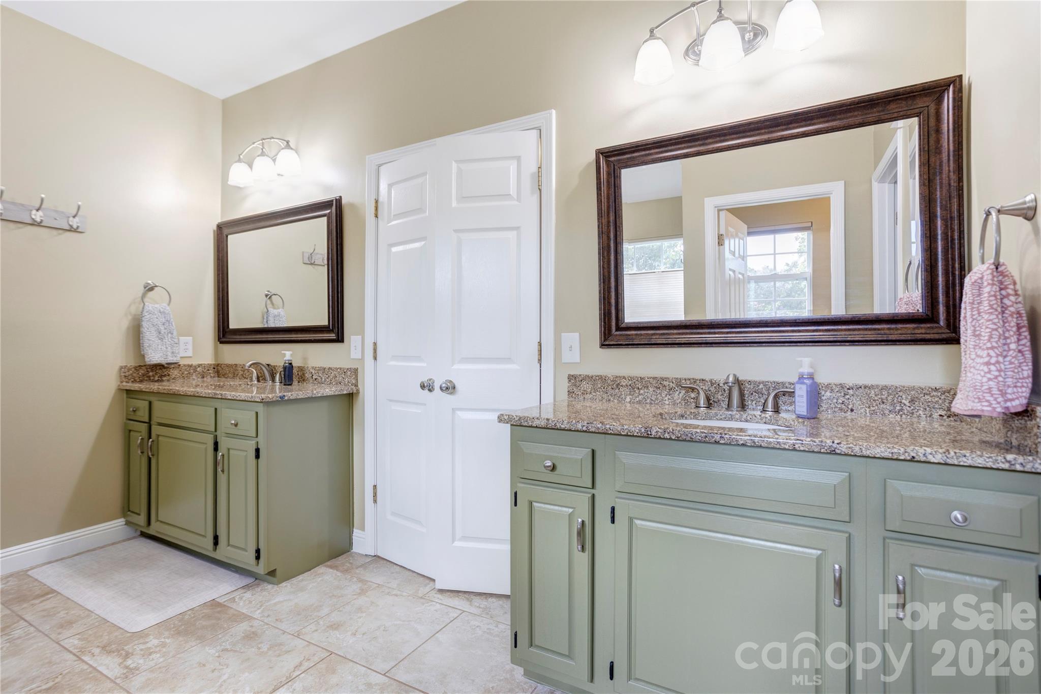 1428 Lockhart Place Property Photo 17