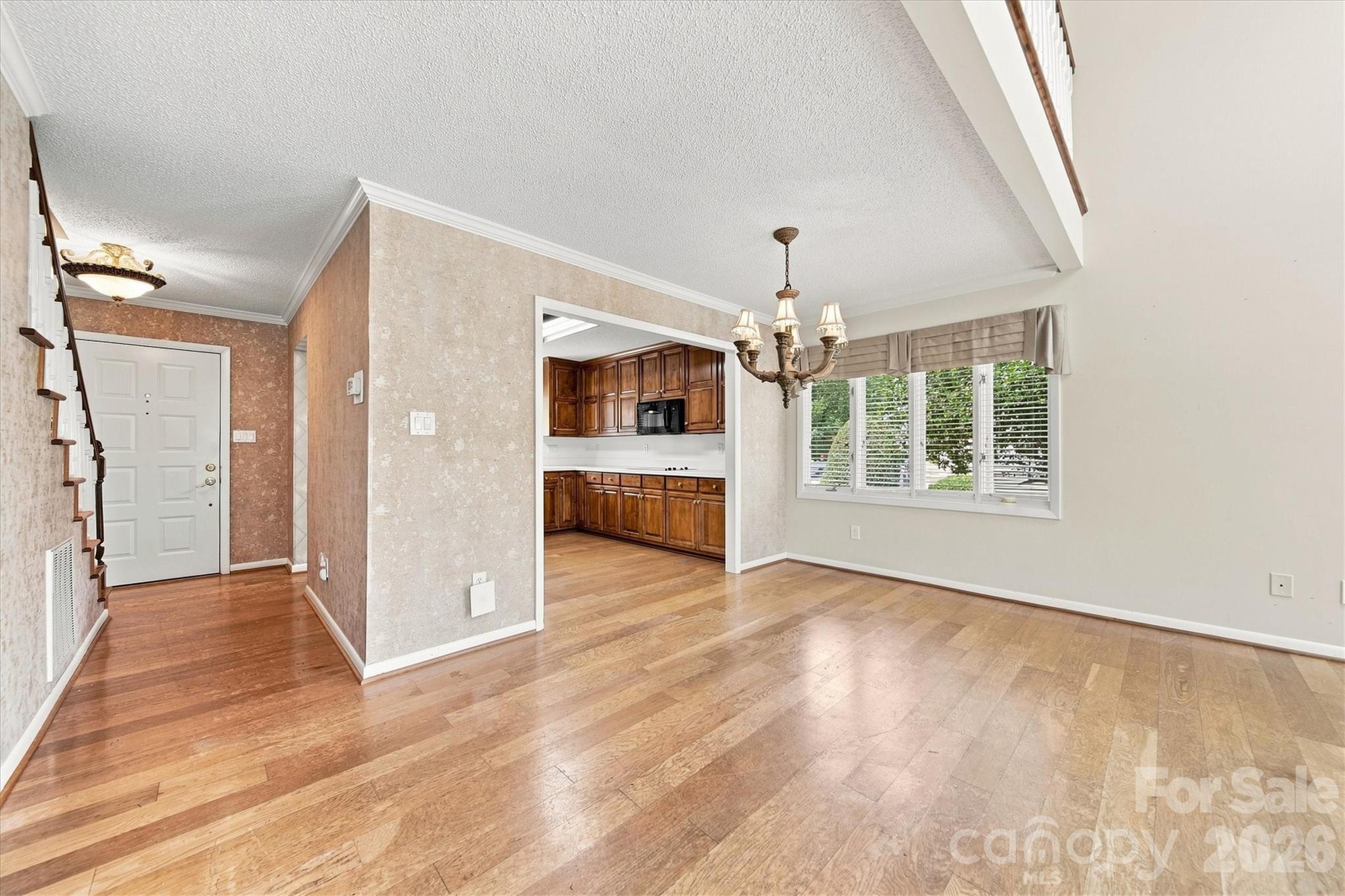 3823 Rock Bridge Drive Property Photo 13
