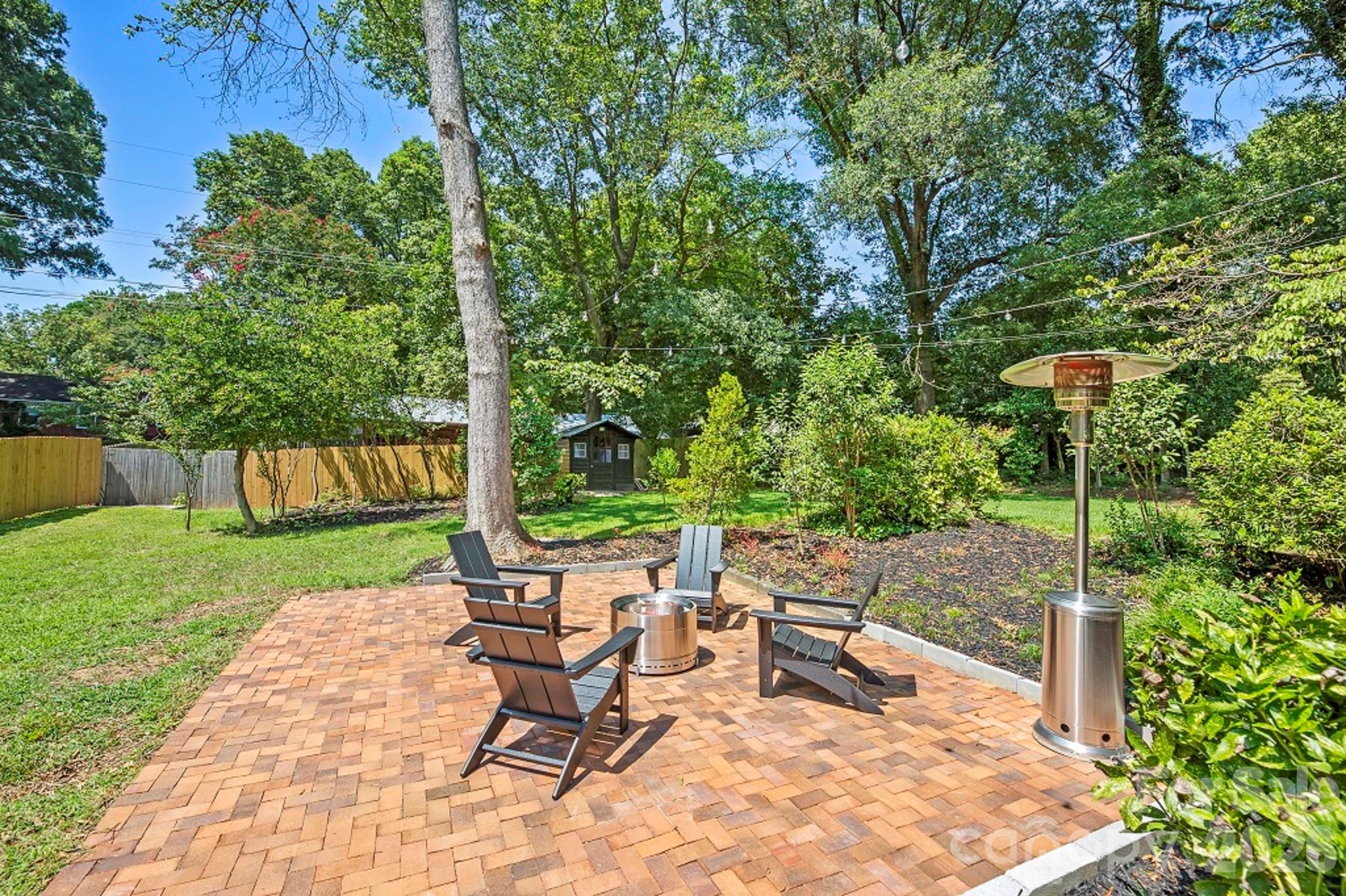 4200 Murrayhill Road Property Photo 3