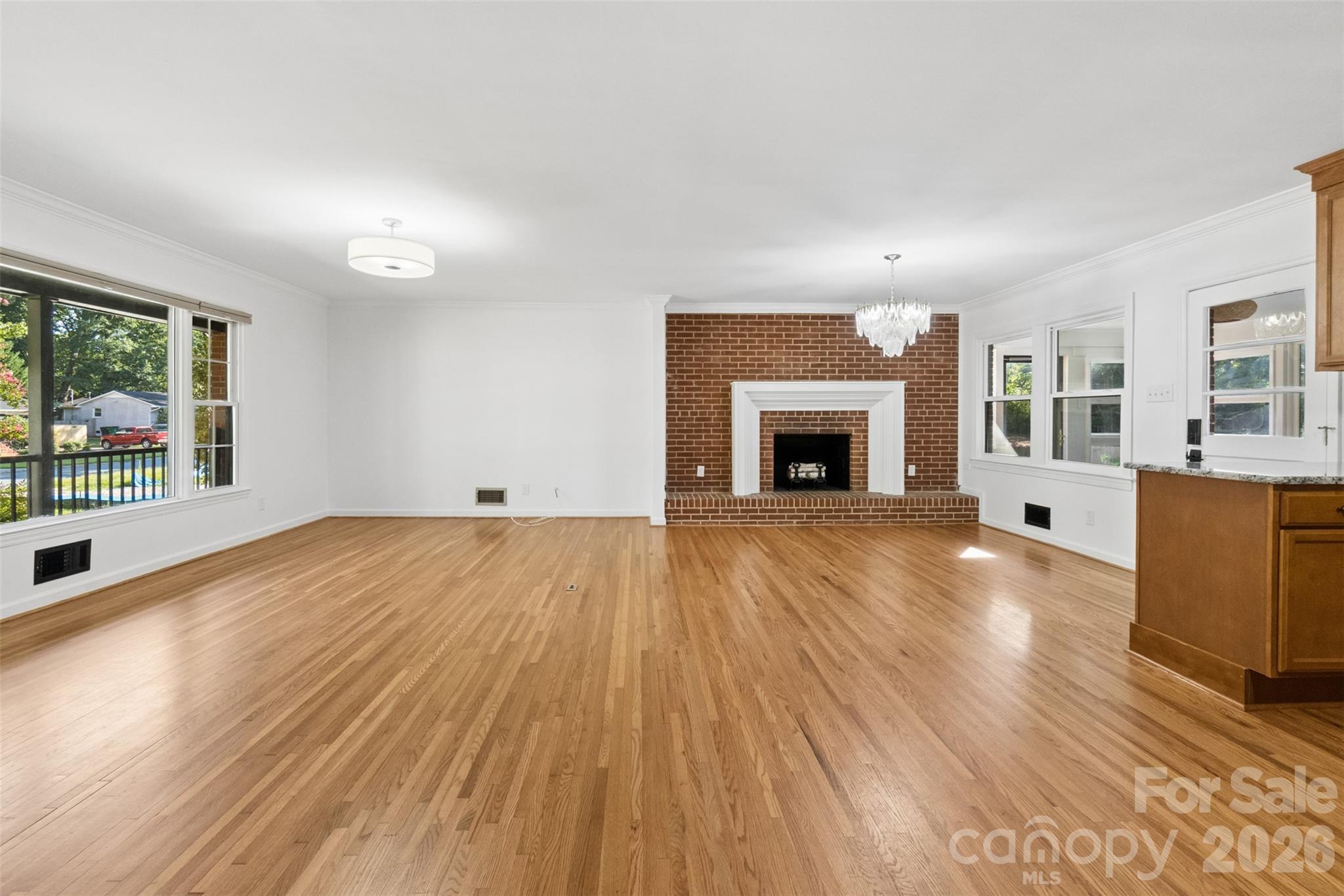 4200 Murrayhill Road Property Photo 5