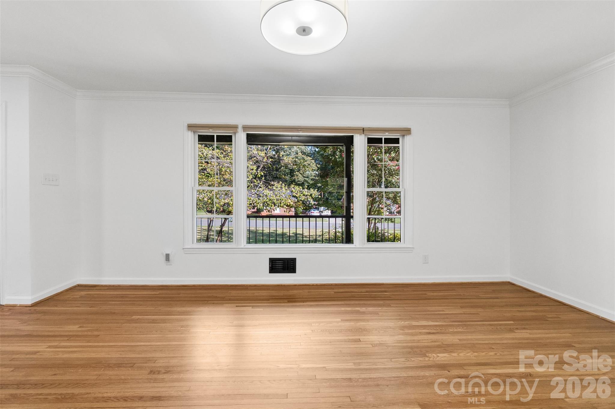4200 Murrayhill Road Property Photo 9