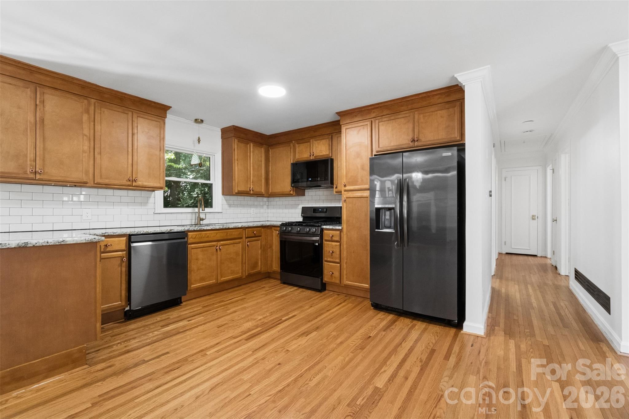 4200 Murrayhill Road Property Photo 11