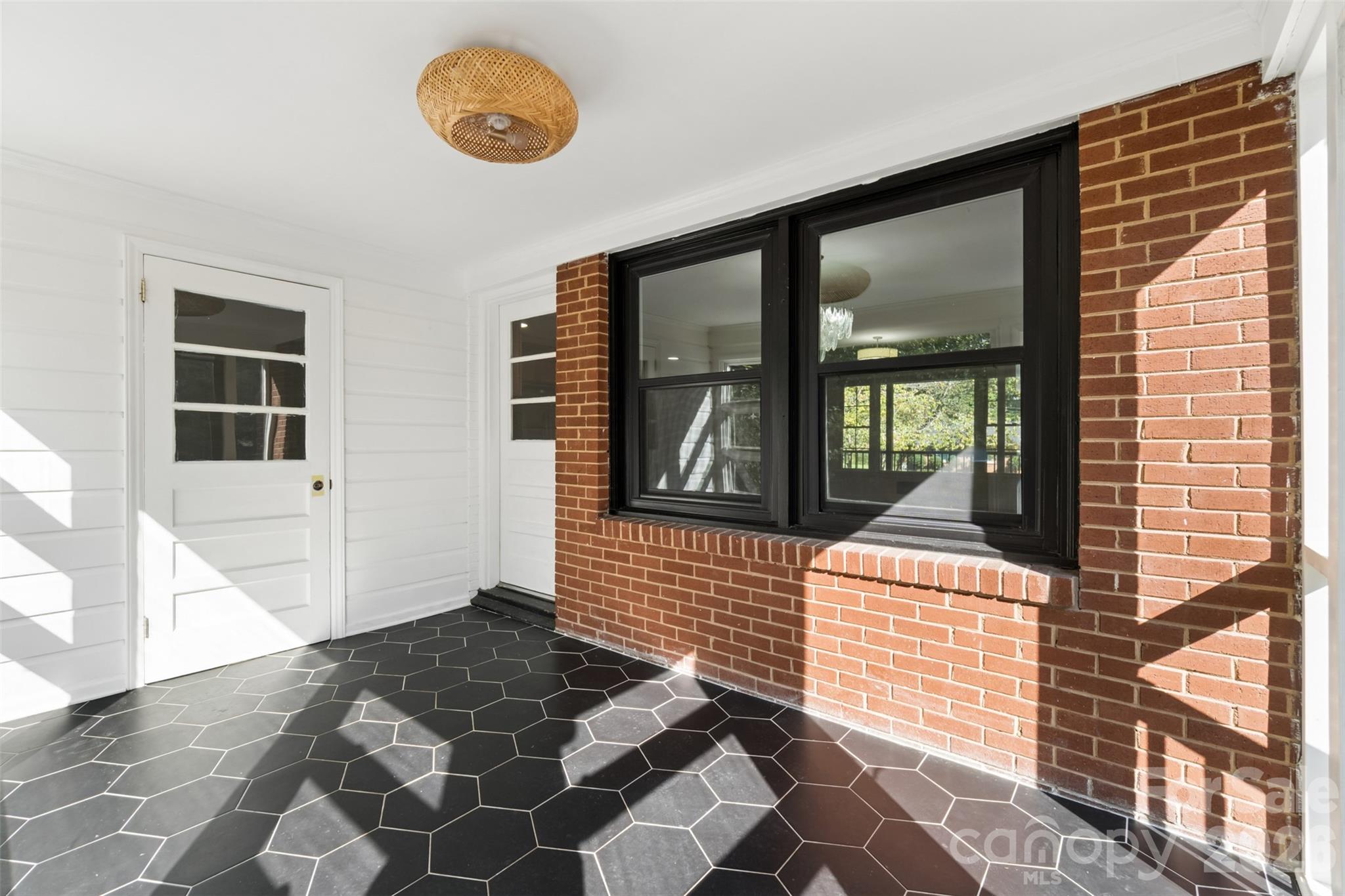 4200 Murrayhill Road Property Photo 13
