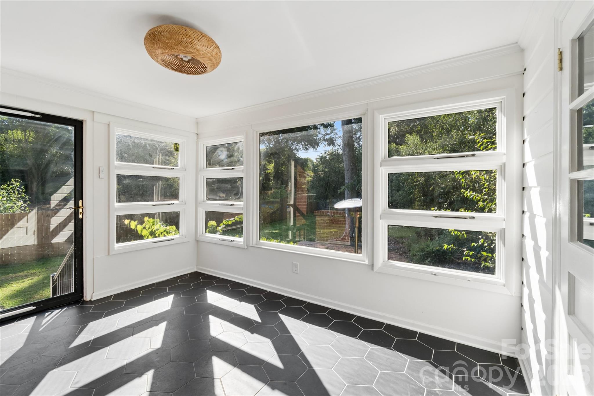 4200 Murrayhill Road Property Photo 14