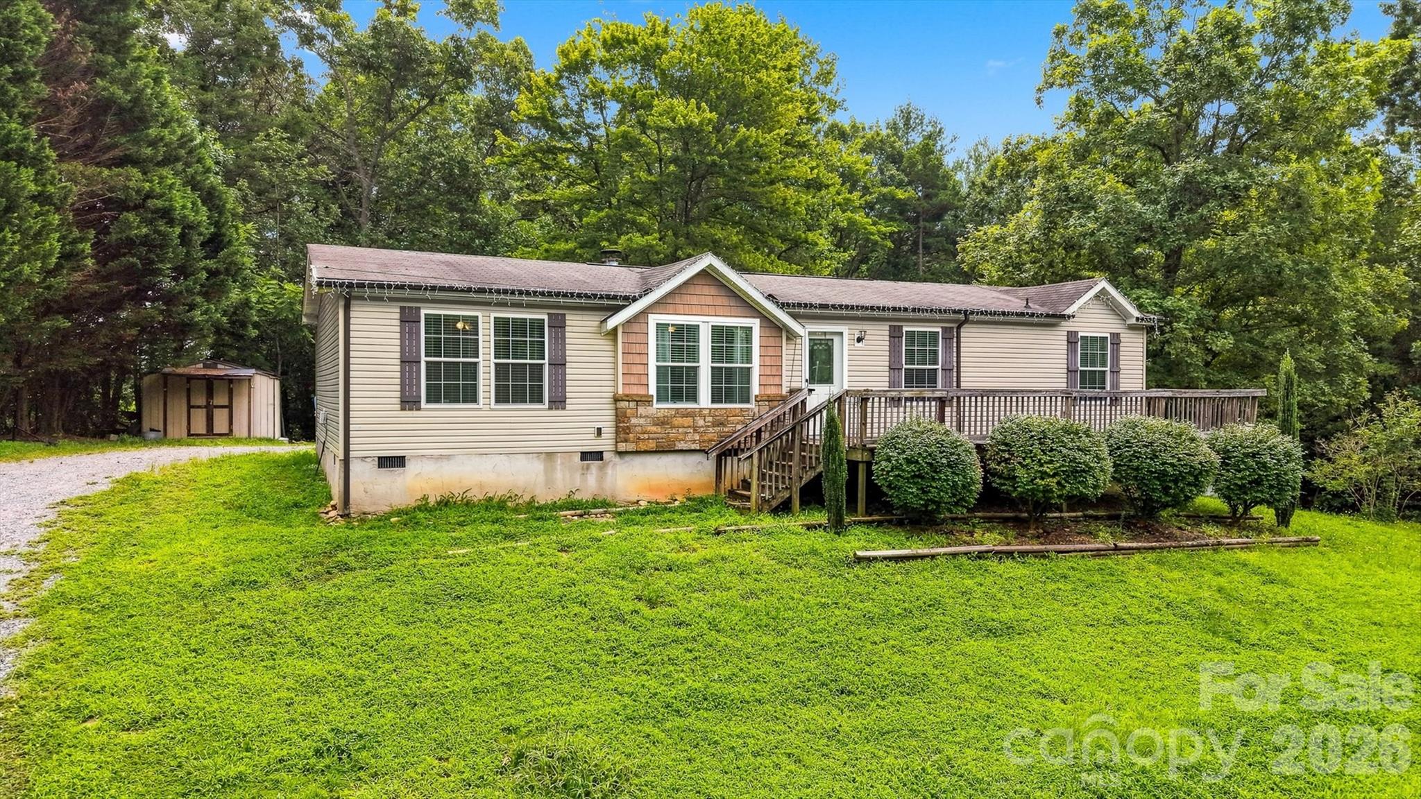 2093 Conley Bumgarner Road Property Photo 2