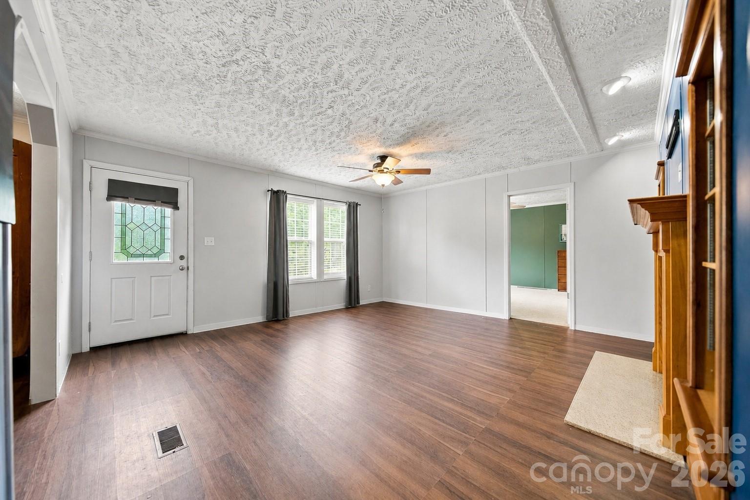 2093 Conley Bumgarner Road Property Photo 4