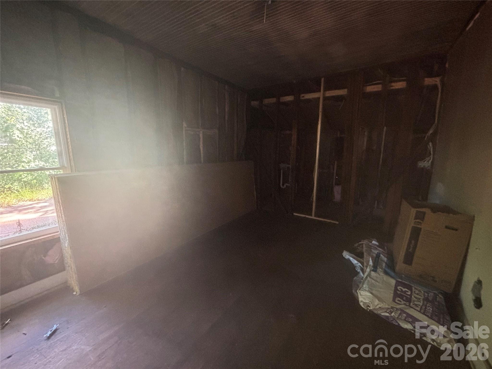 543 Salisbury Street Property Photo 25