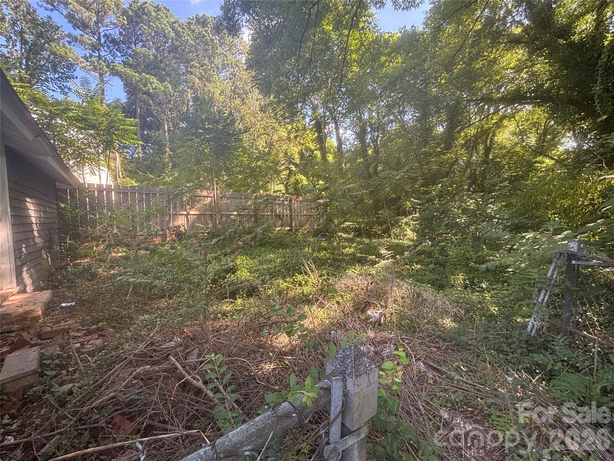 543 Salisbury Street Property Photo 32