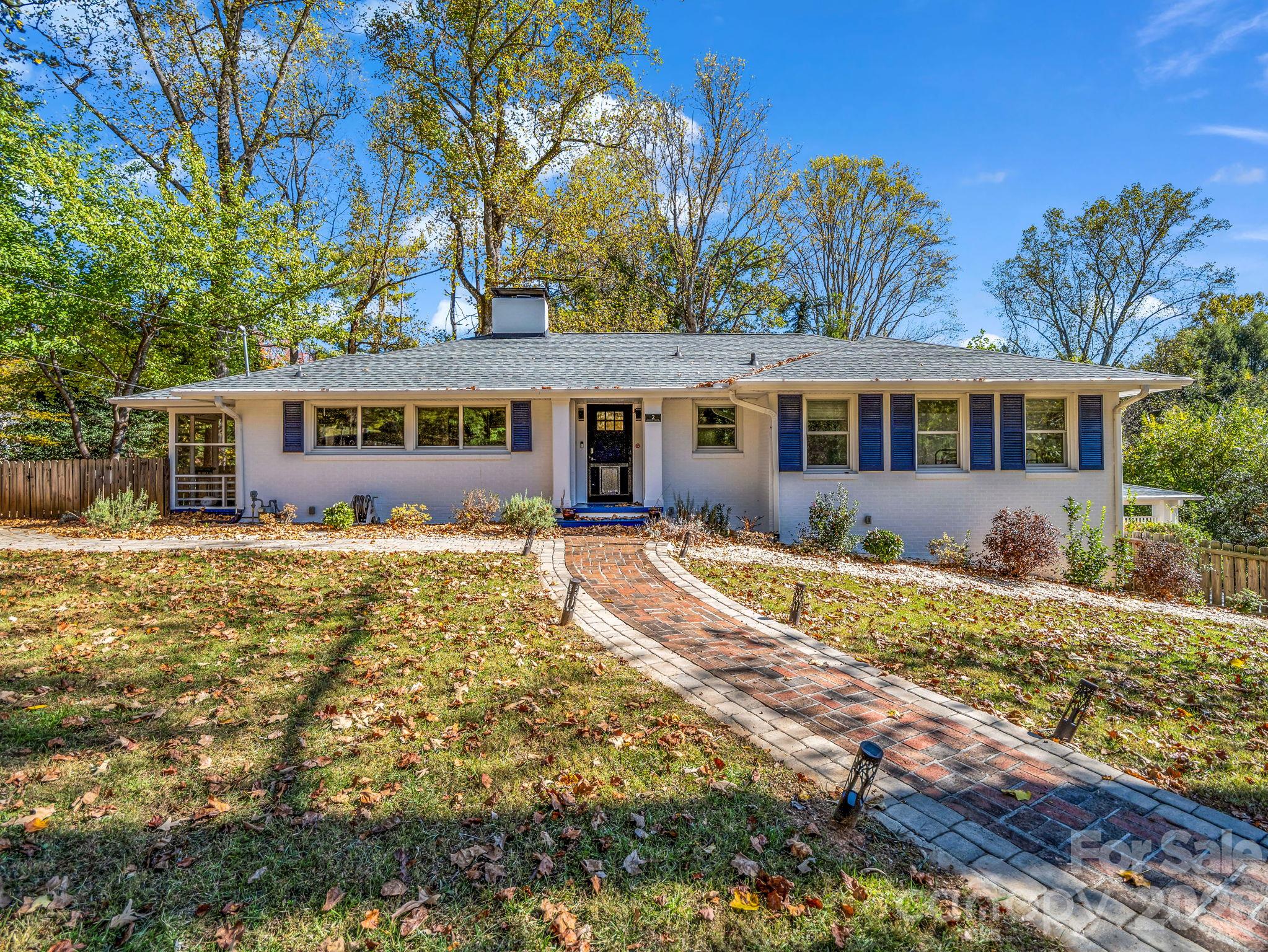 2 Bevlyn Drive Property Photo 1
