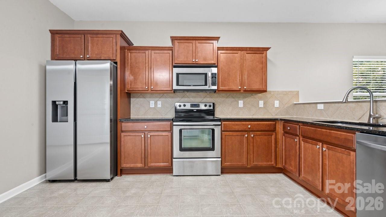 5310 Elessar Place Property Photo 3