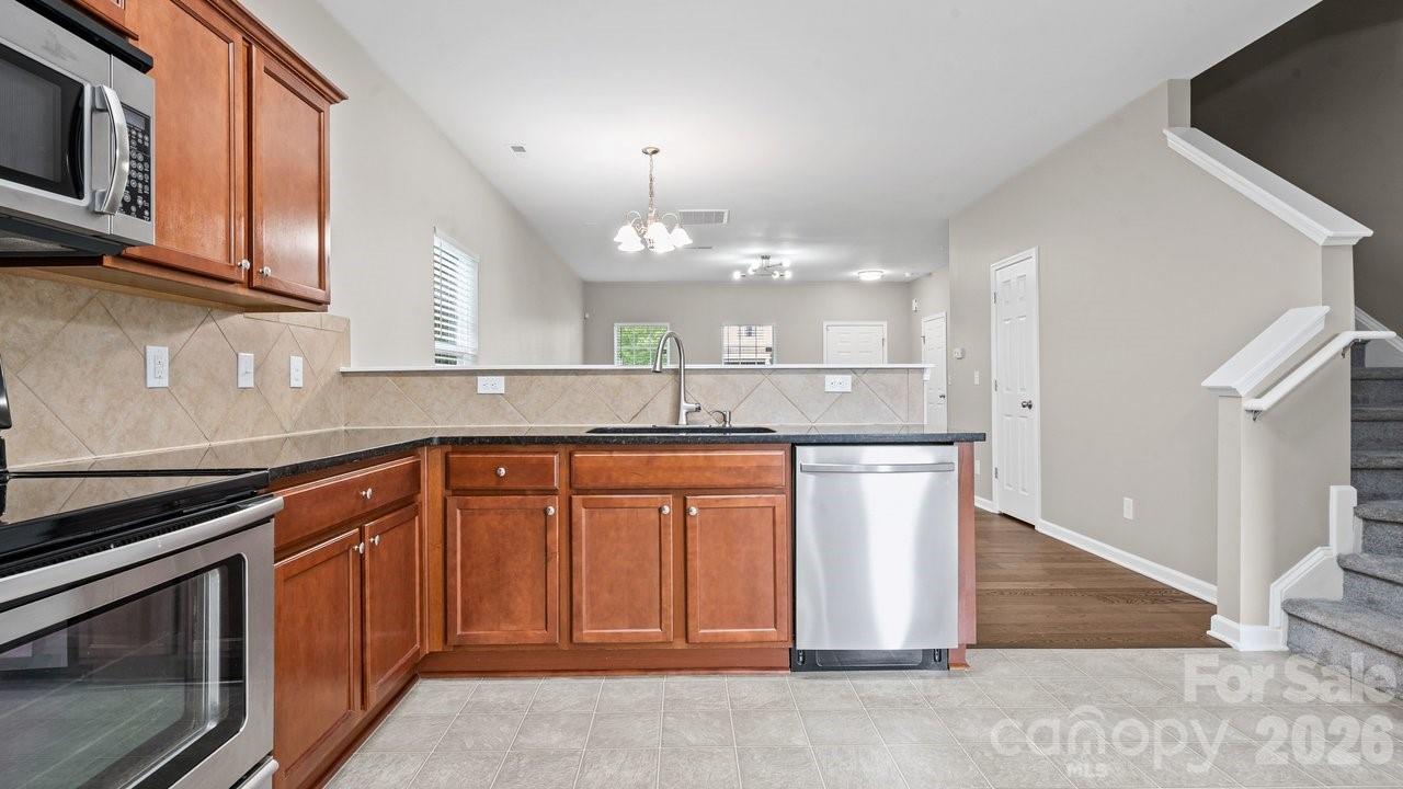 5310 Elessar Place Property Photo 4