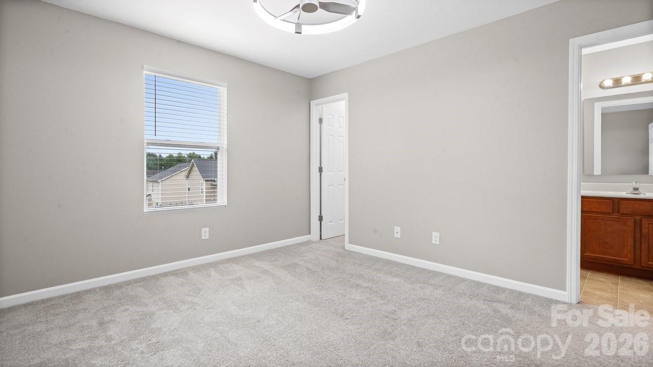 5310 Elessar Place Property Photo 13