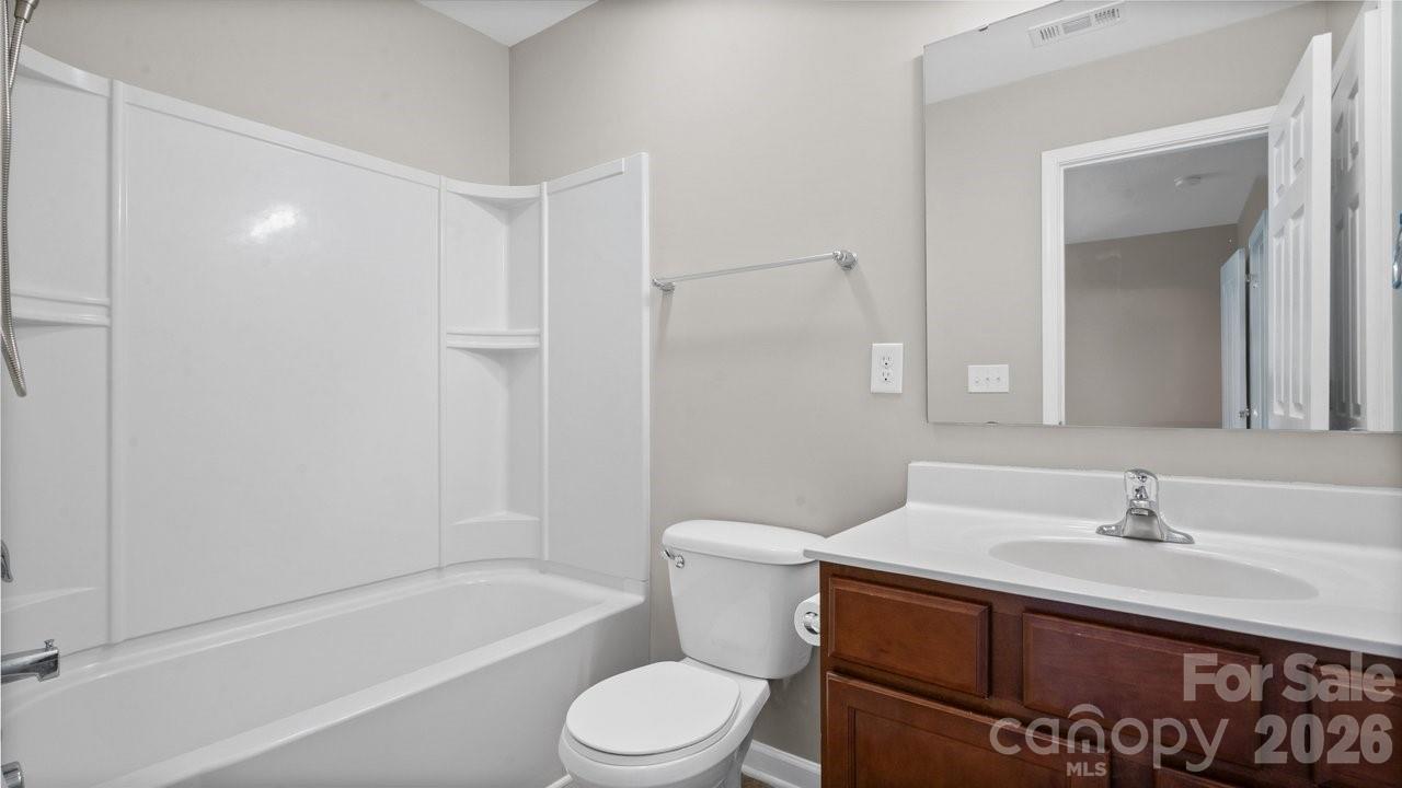 5310 Elessar Place Property Photo 23