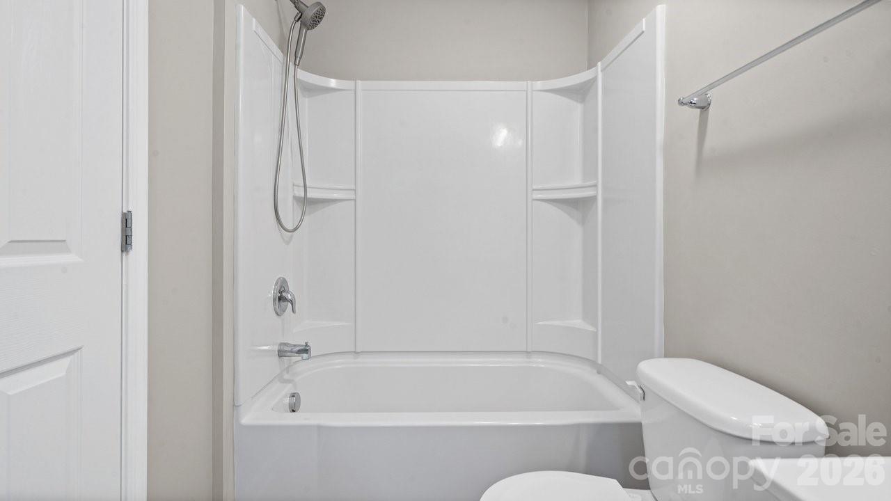 5310 Elessar Place Property Photo 27