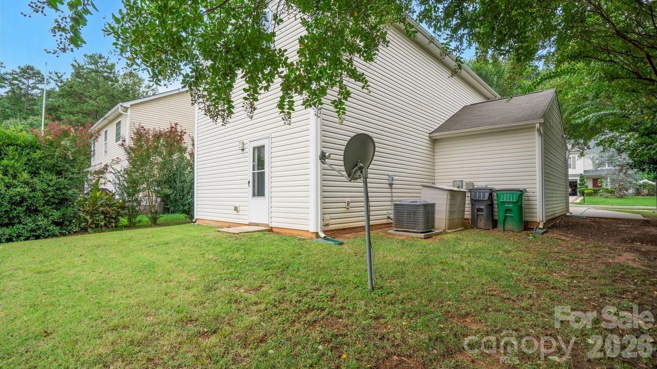 5310 Elessar Place Property Photo 32