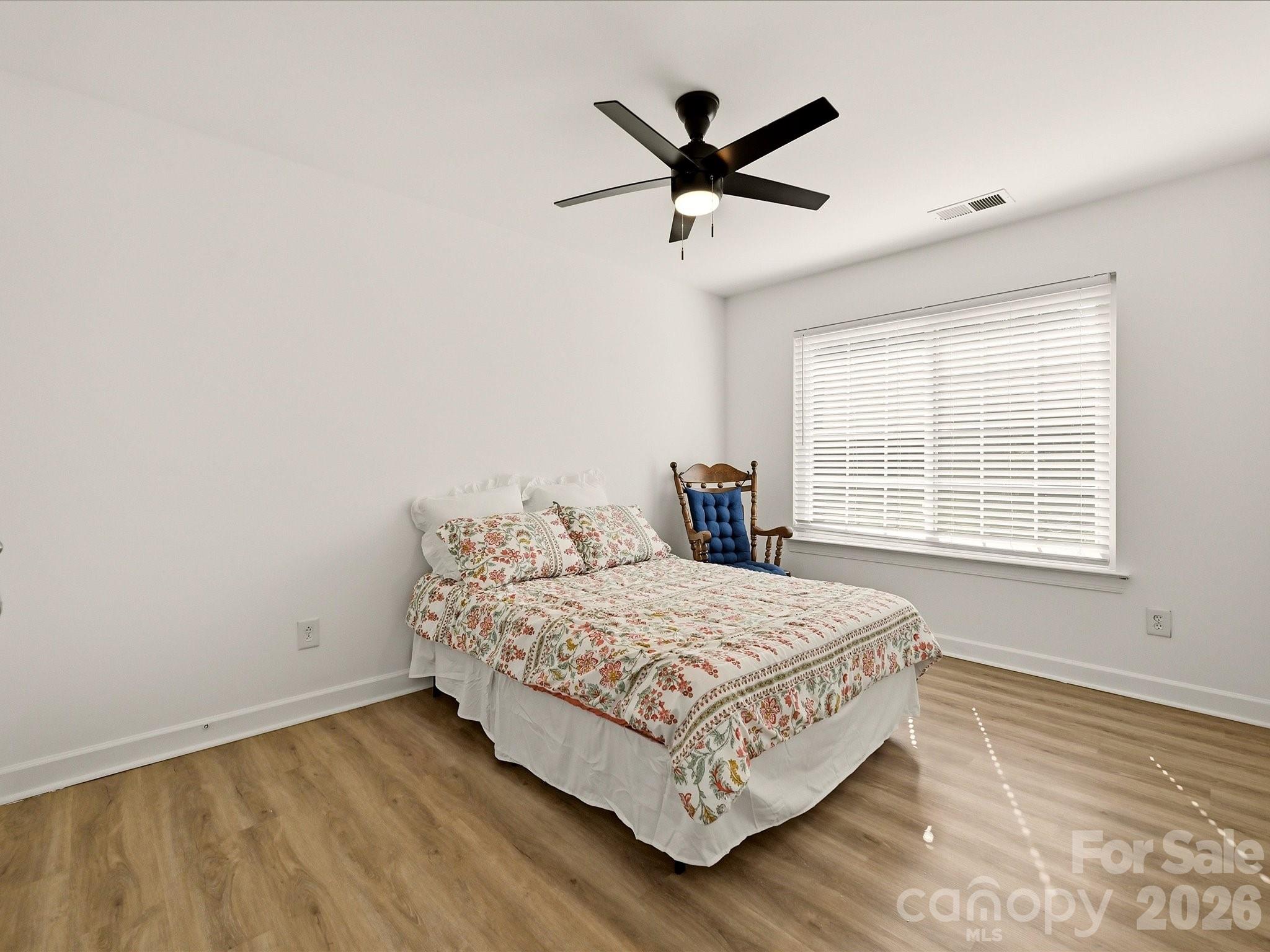 2400 Sierra Chase Drive Property Photo 23
