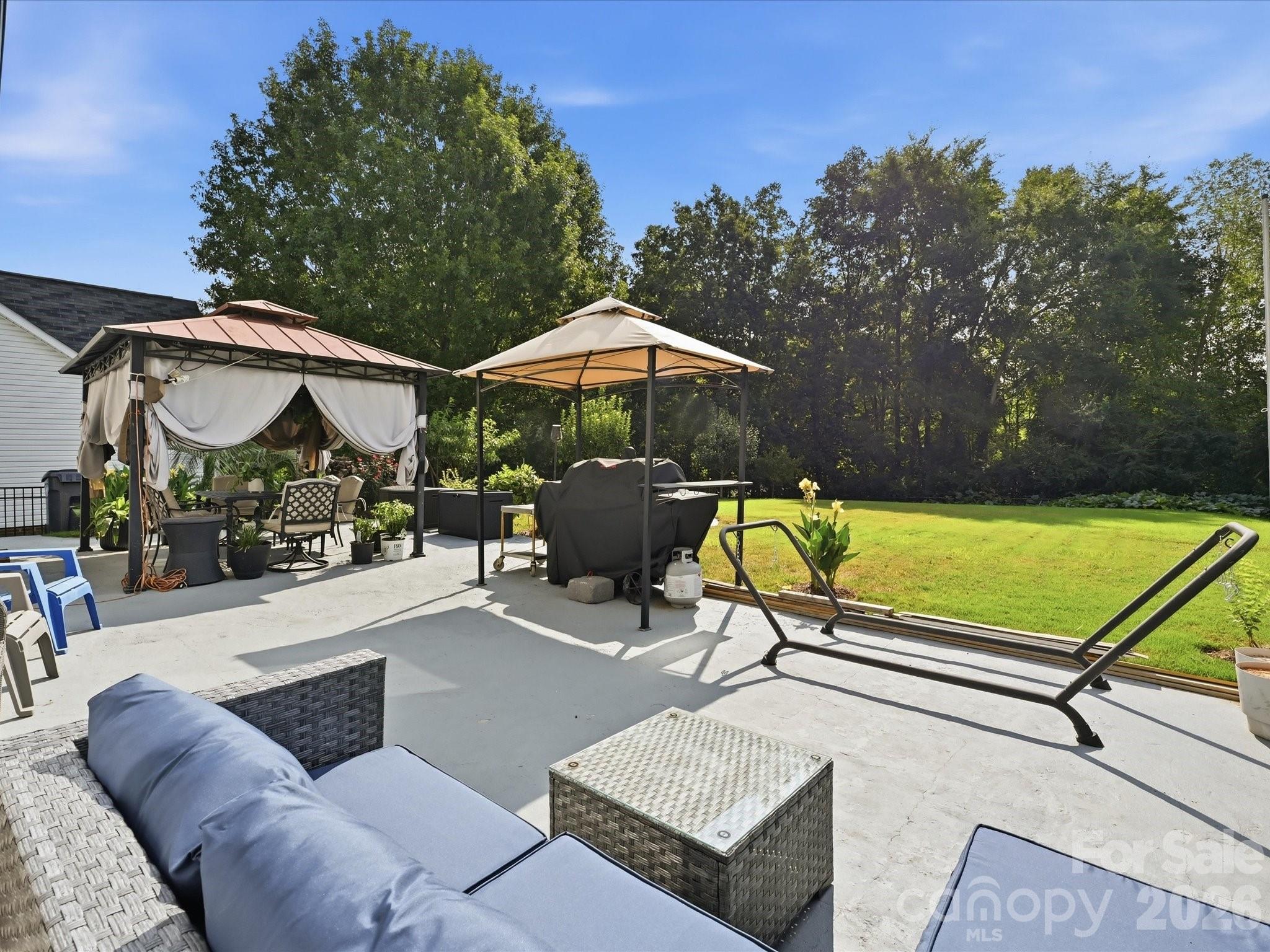2400 Sierra Chase Drive Property Photo 28