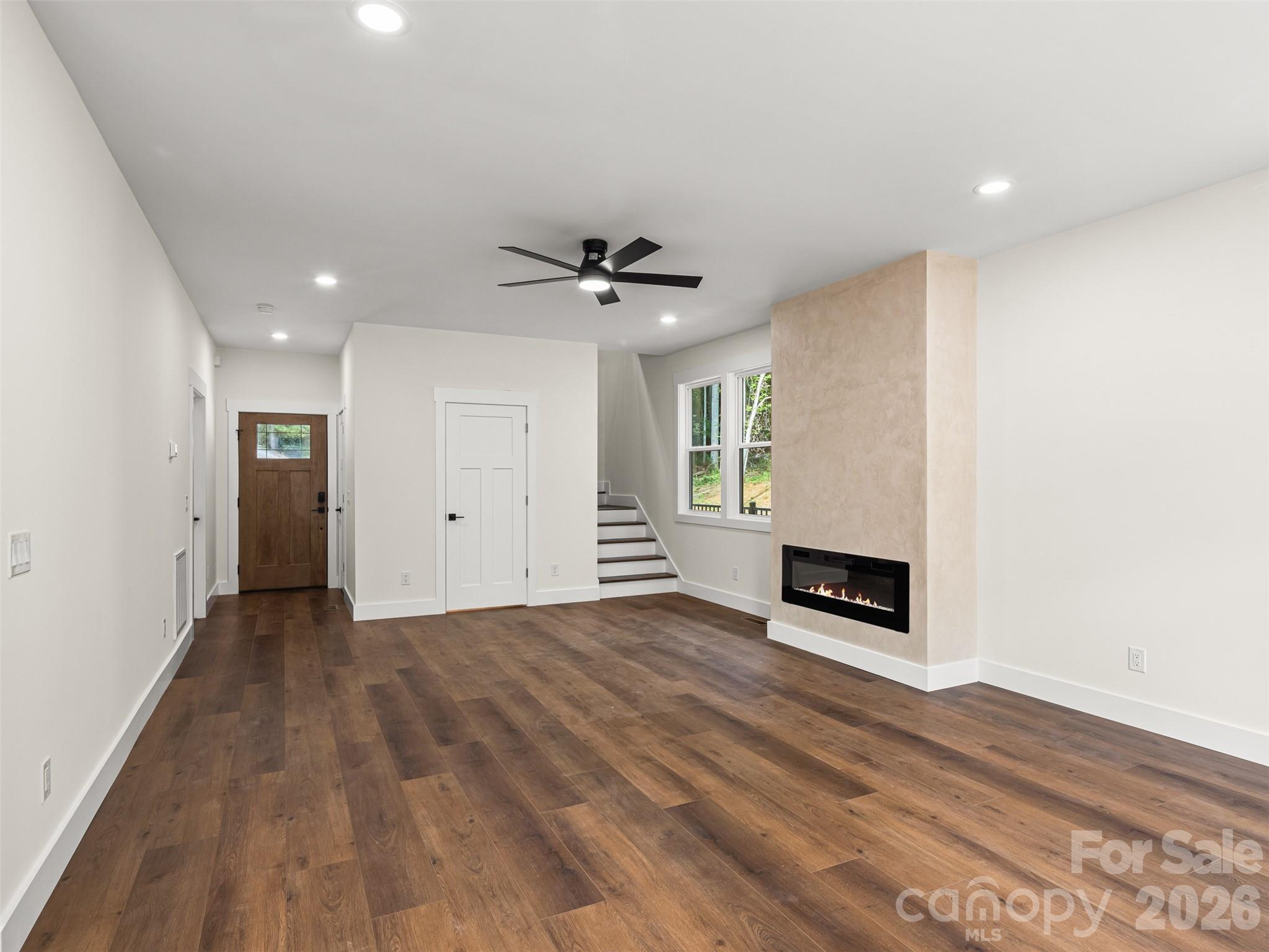 129 Quiet Woods Drive Property Photo 8