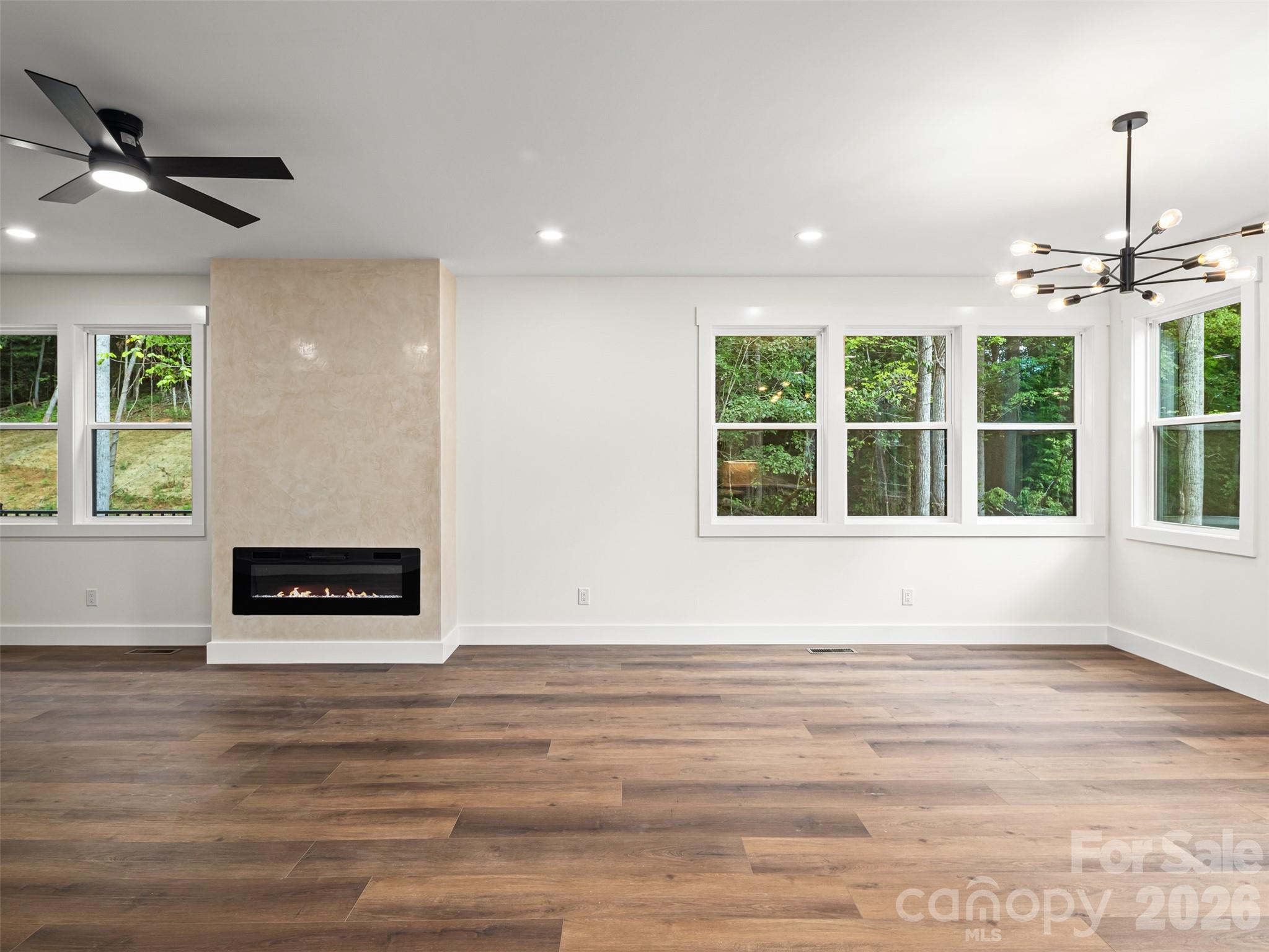 129 Quiet Woods Drive Property Photo 11