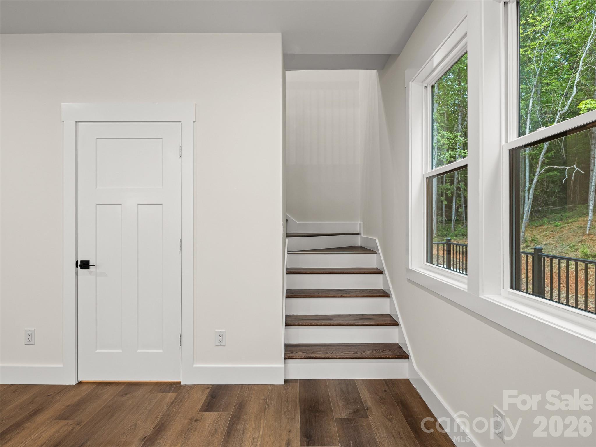 129 Quiet Woods Drive Property Photo 26