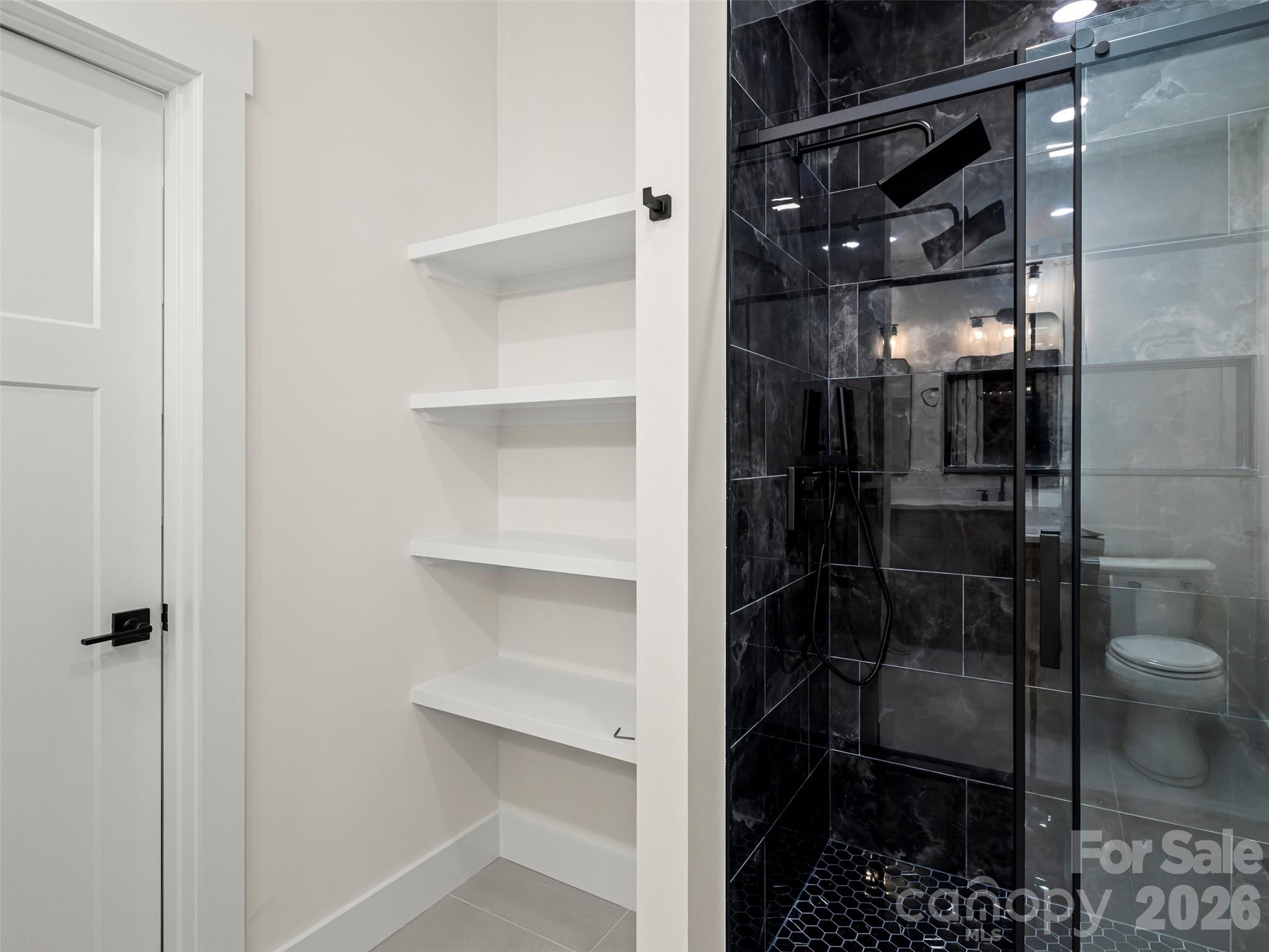 129 Quiet Woods Drive Property Photo 32
