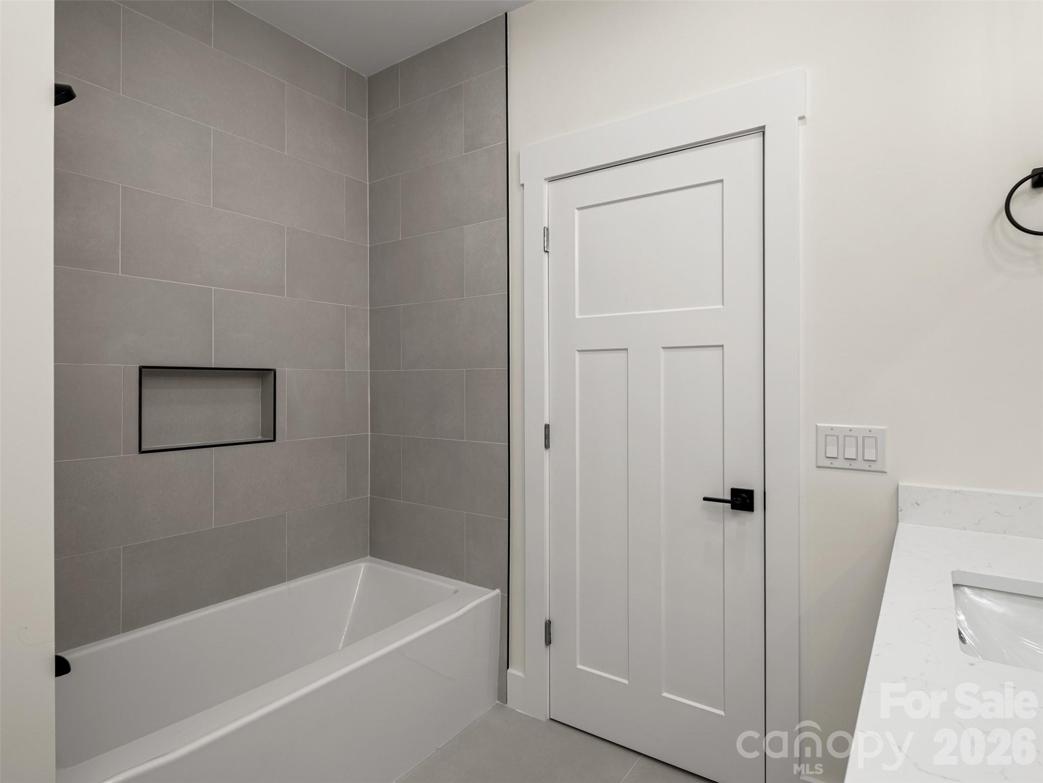 129 Quiet Woods Drive Property Photo 39