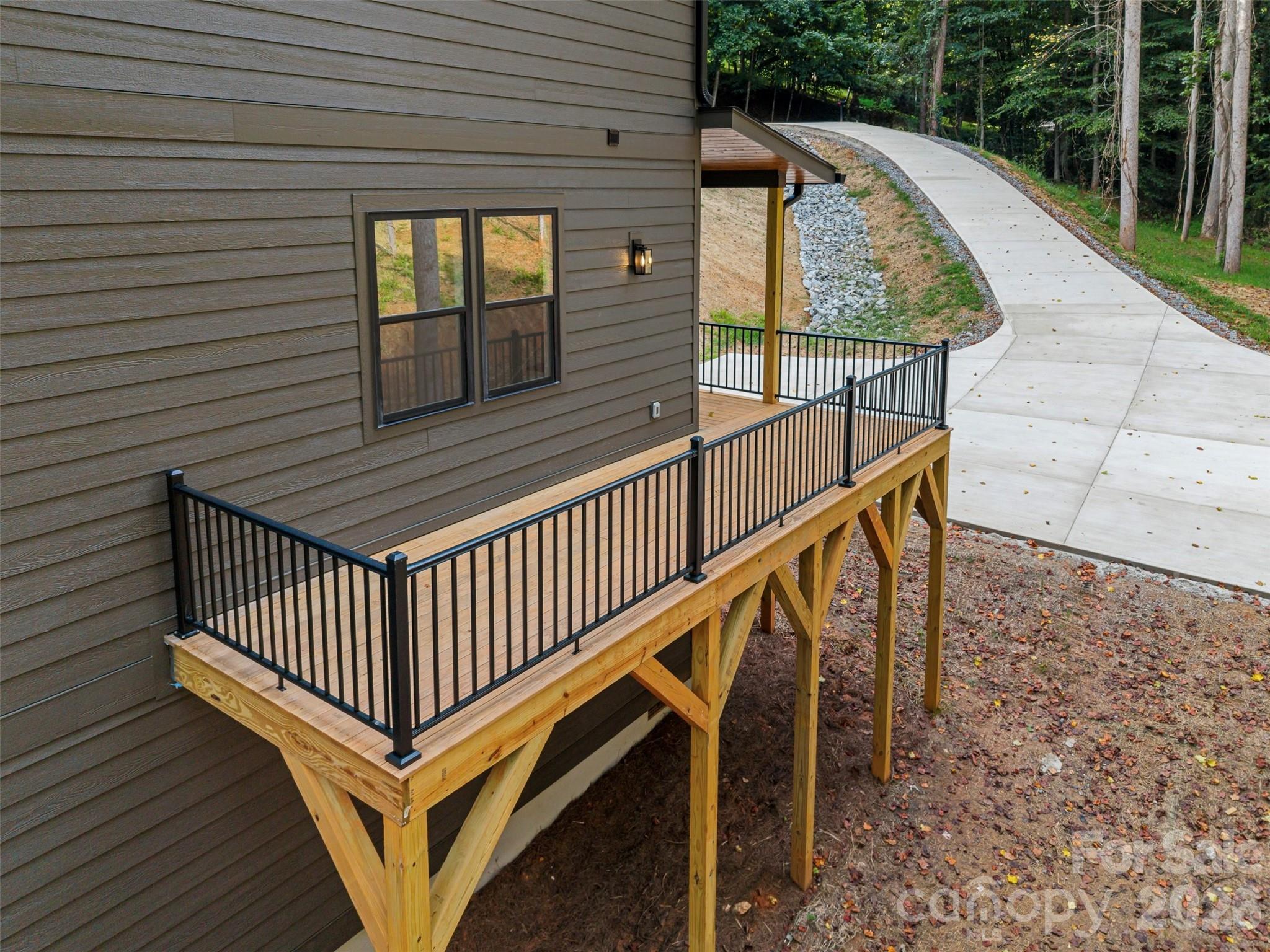 129 Quiet Woods Drive Property Photo 46