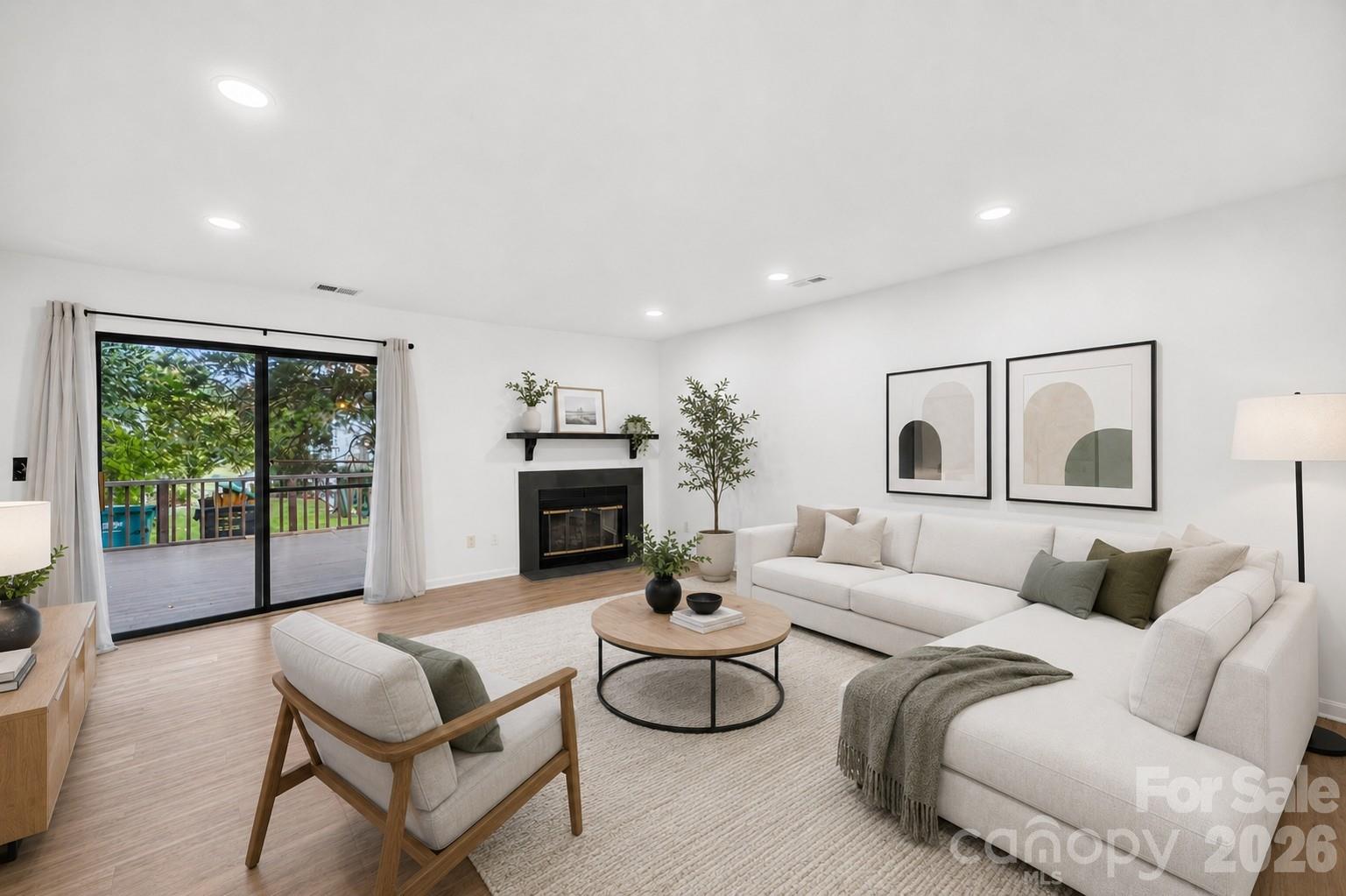 8426 Rust Wood Place Property Photo 3