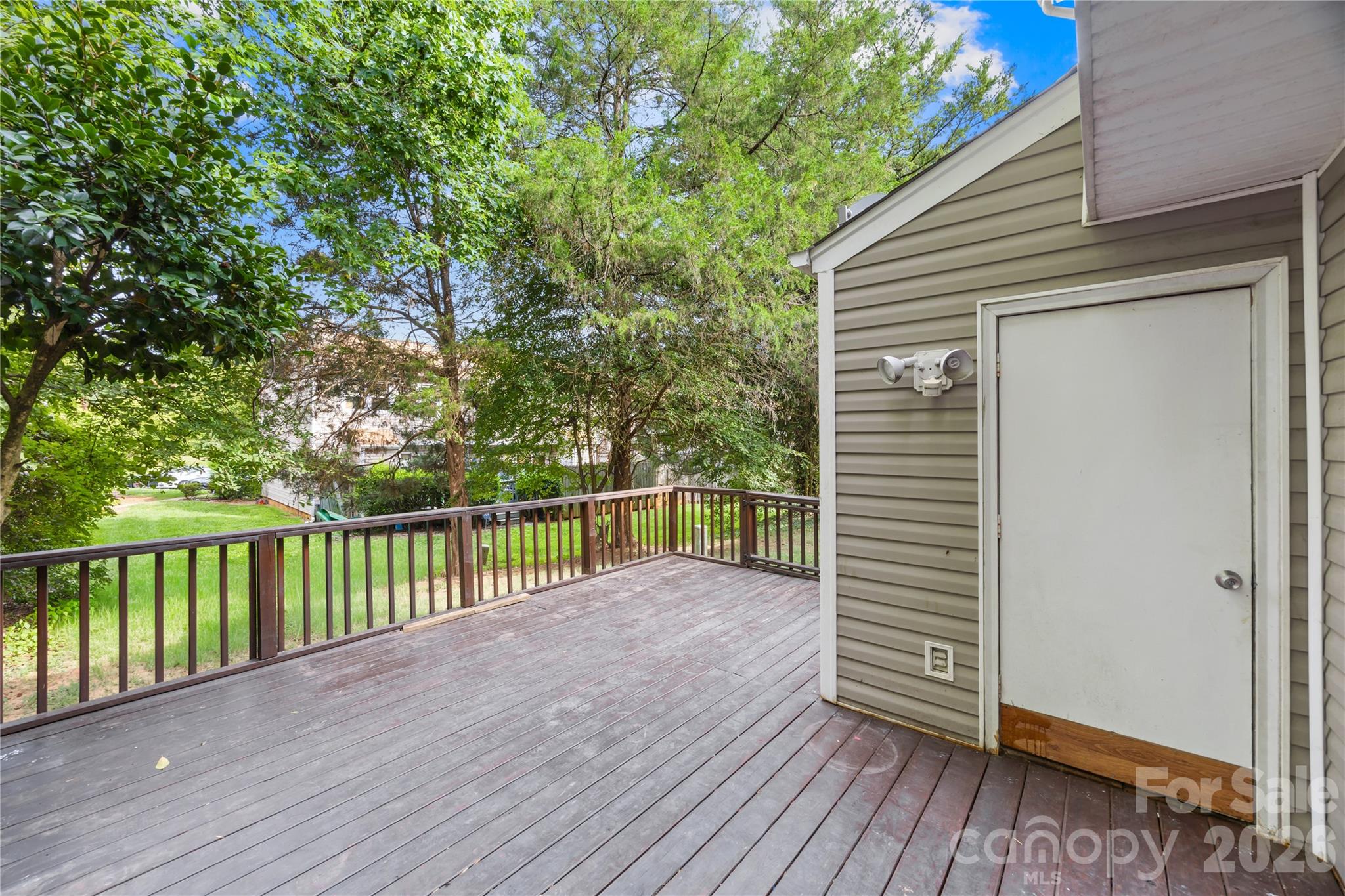 8426 Rust Wood Place Property Photo 17
