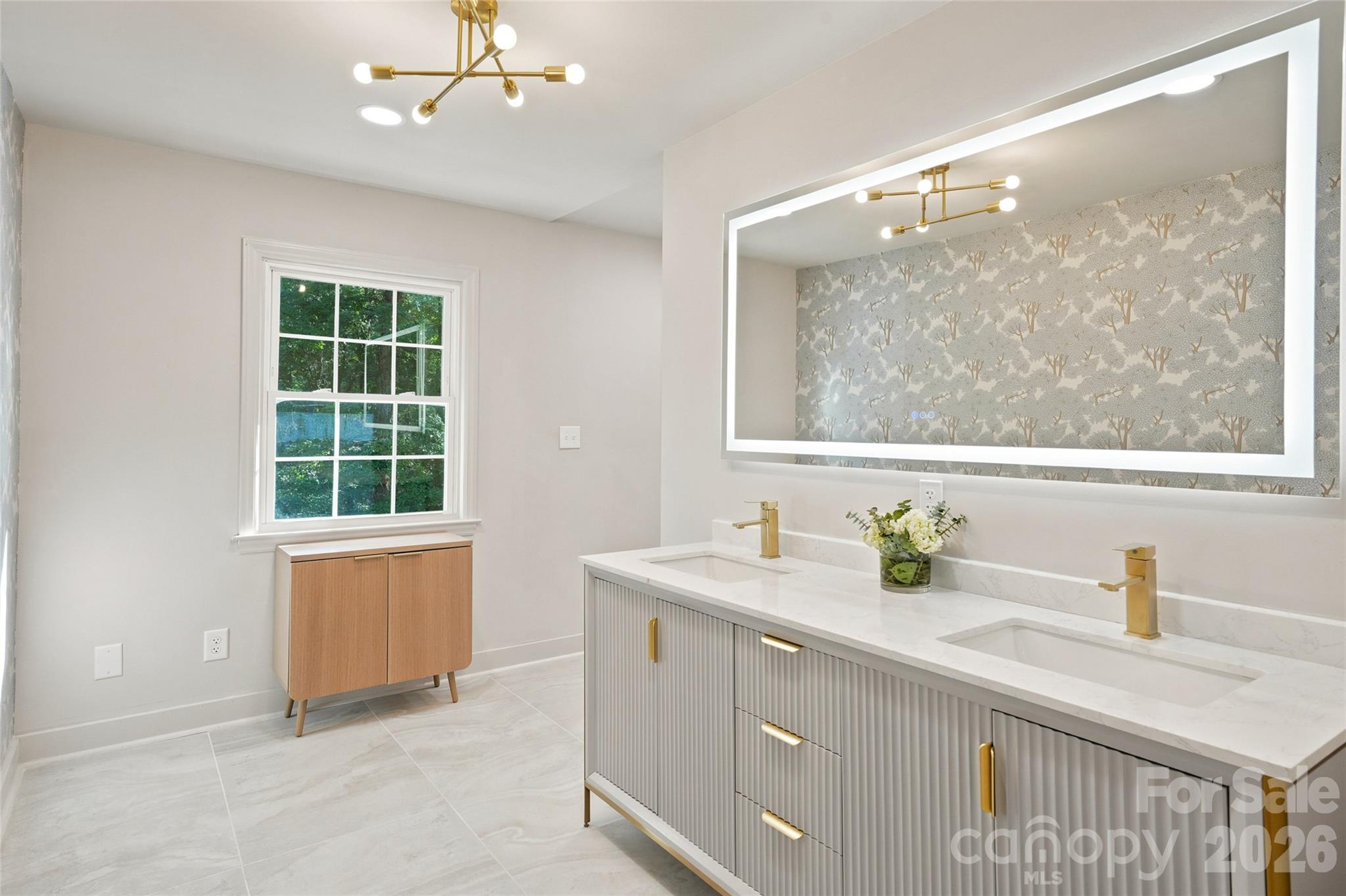 7527 Gayle Avenue Property Photo 22