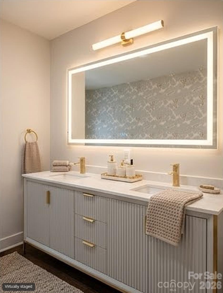 7527 Gayle Avenue Property Photo 24