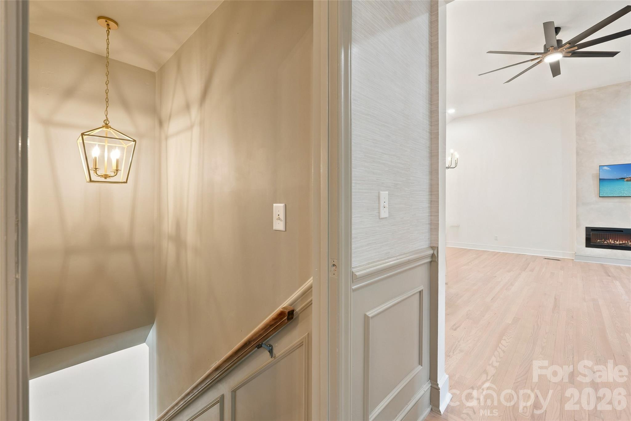 7527 Gayle Avenue Property Photo 28