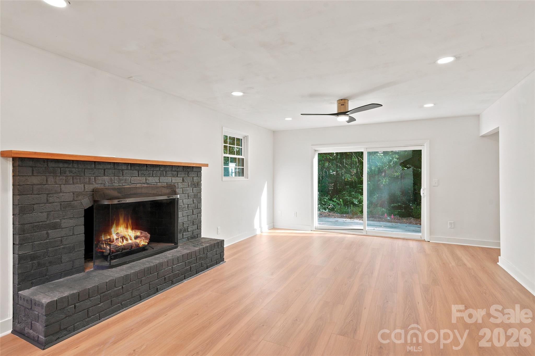 7527 Gayle Avenue Property Photo 35