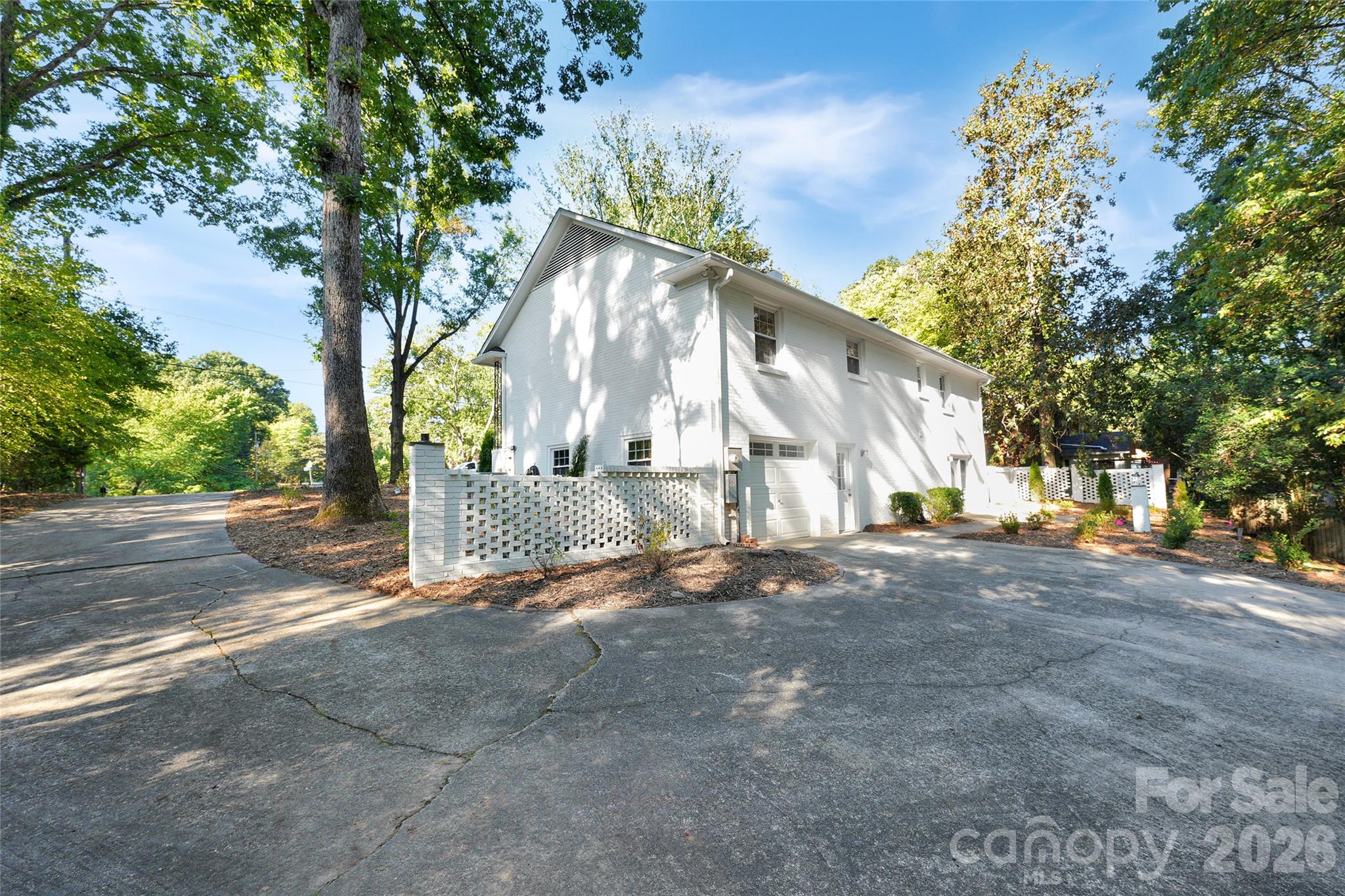 7527 Gayle Avenue Property Photo 44