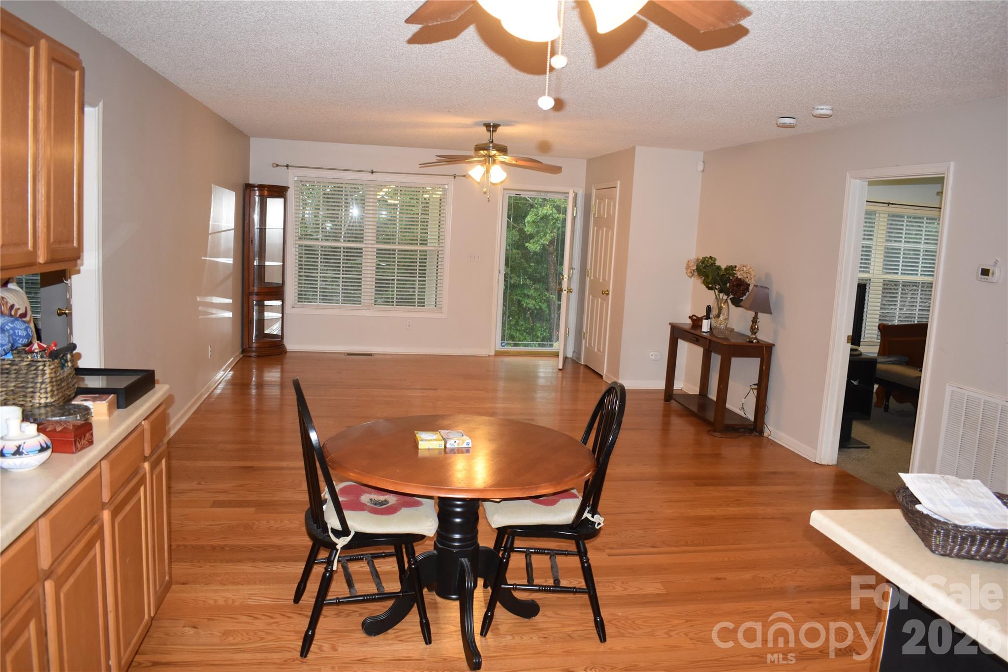26 Chipmunk Ridge Property Photo 7