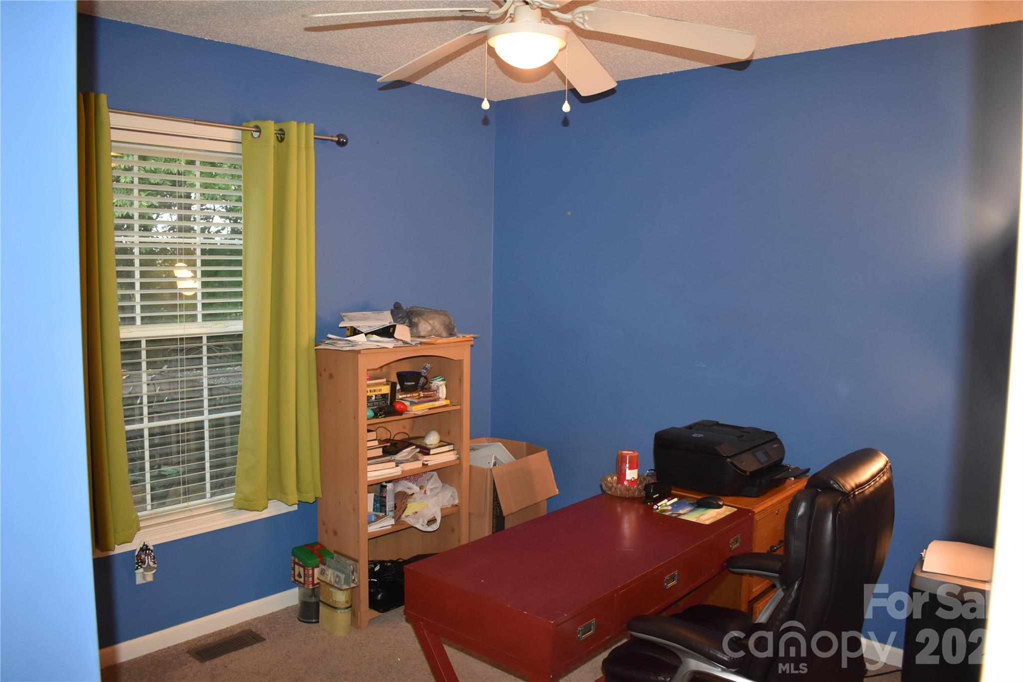 26 Chipmunk Ridge Property Photo 18