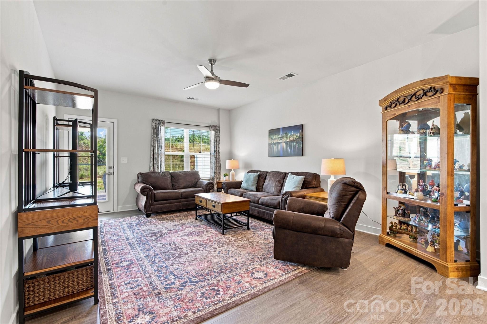 720 Hazel Way Property Photo 15