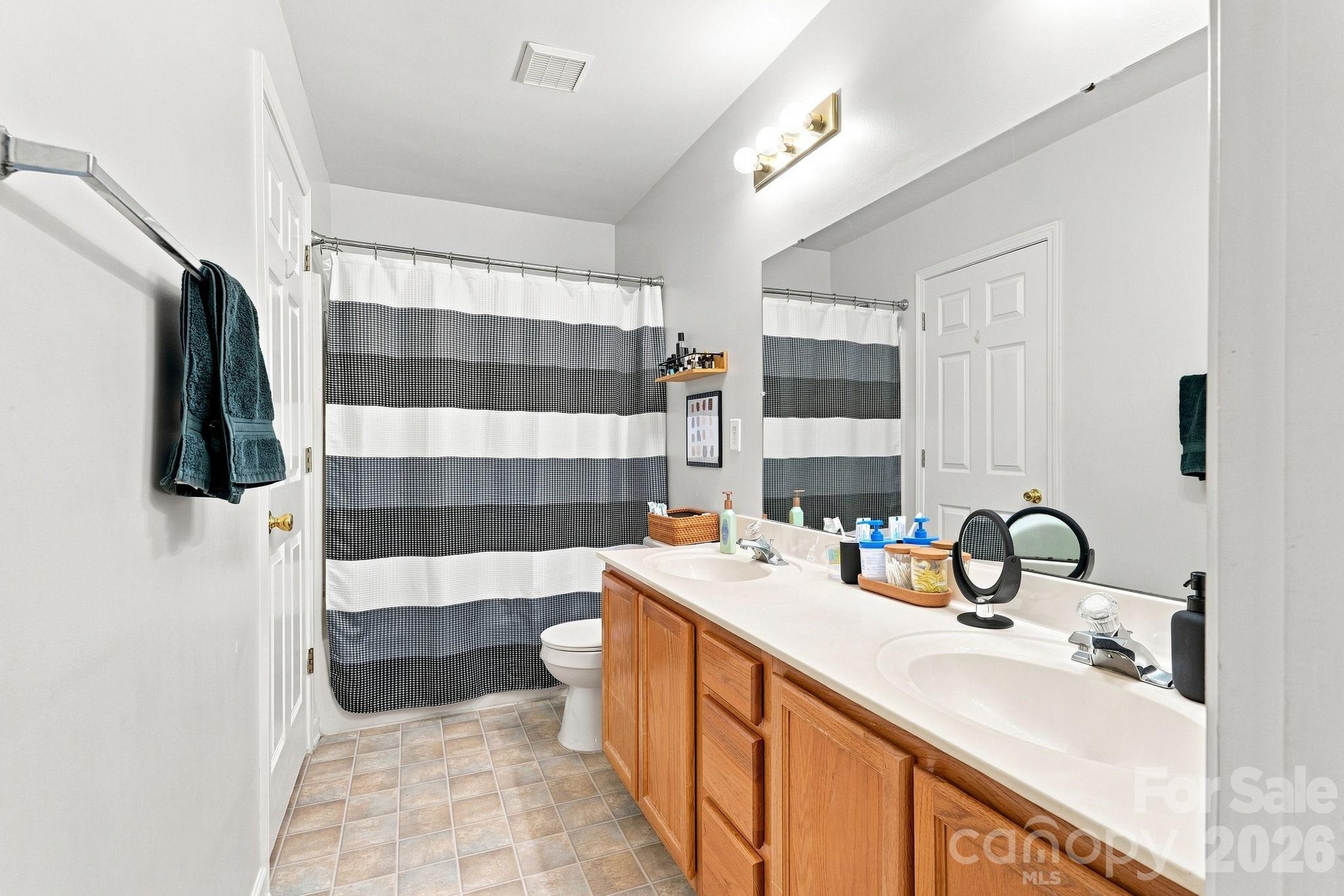 10171 Reindeer Way Lane Property Photo 7