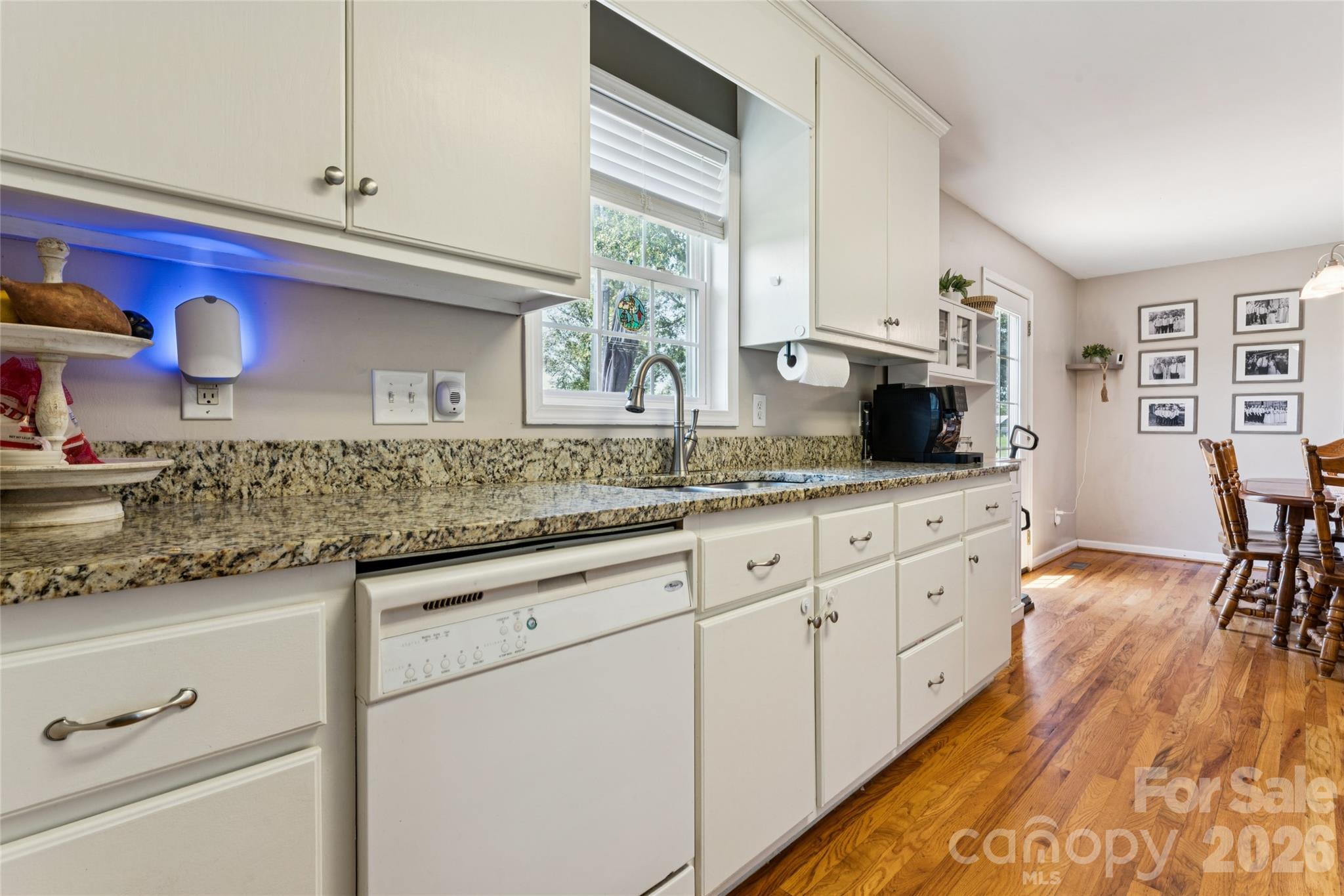 550 Stable Brook Lane Property Photo 14
