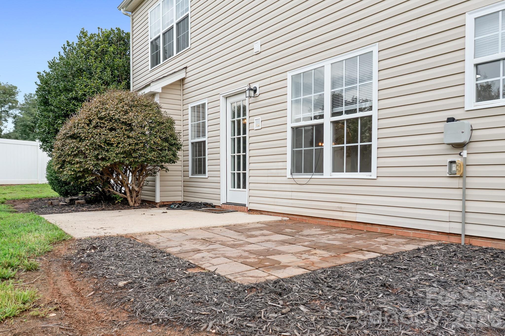 125 Mallory Tai Drive Property Photo 32