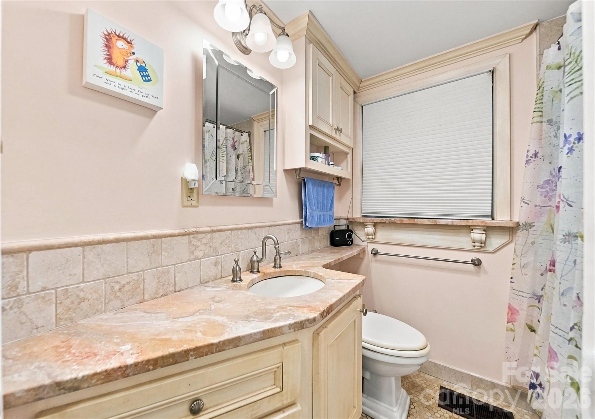 35 Loudonya Lane Property Photo 13